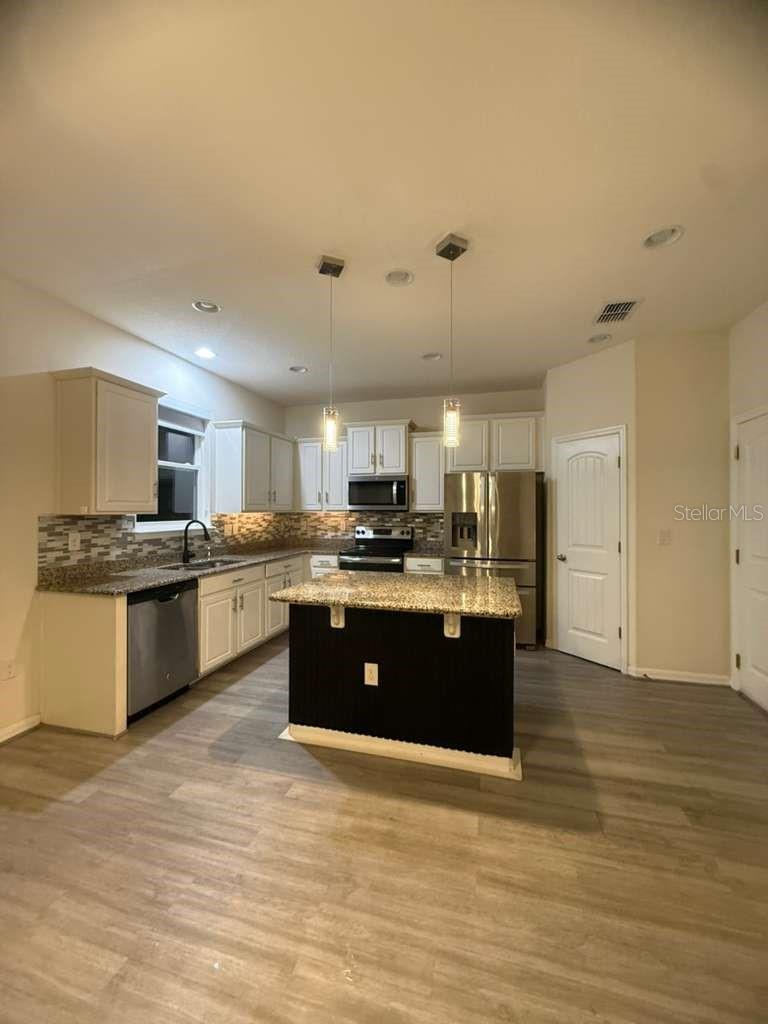2342 BEACON LANDING CIR, ORLANDO, FL, 32824