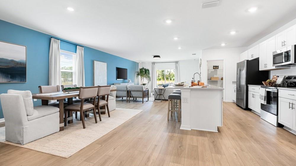 6754 EQUINOX LN, NORTH FORT MYERS, FL, 33917