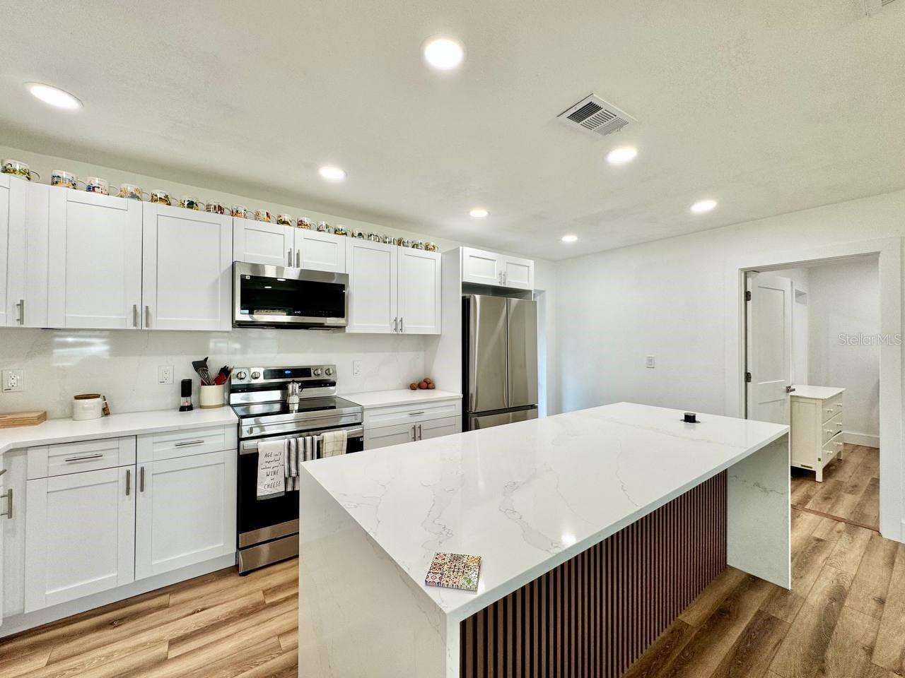 3814 W TYSON AVE, TAMPA, FL, 33611