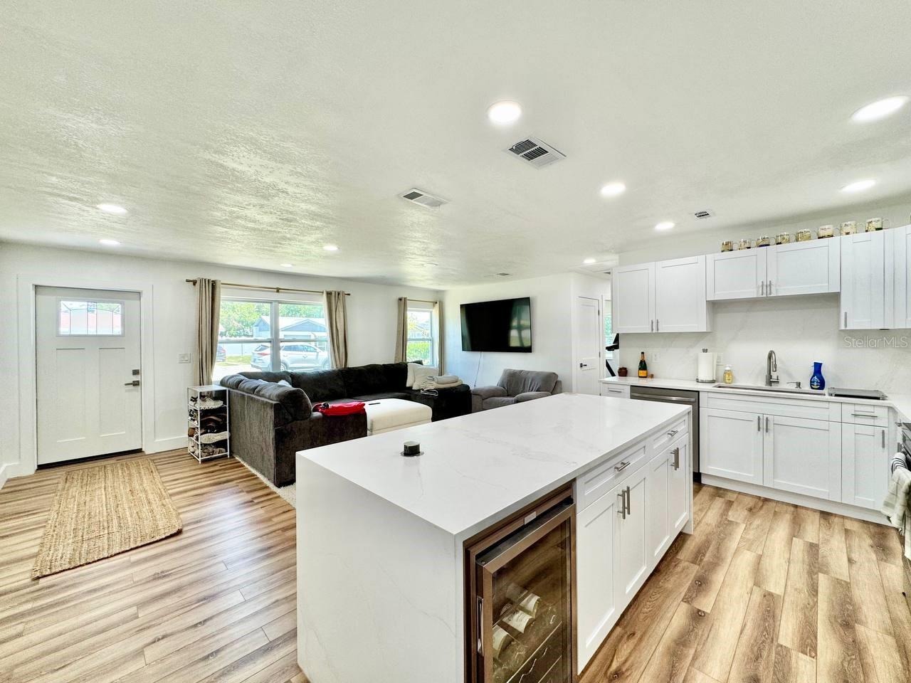 3814 W TYSON AVE, TAMPA, FL, 33611