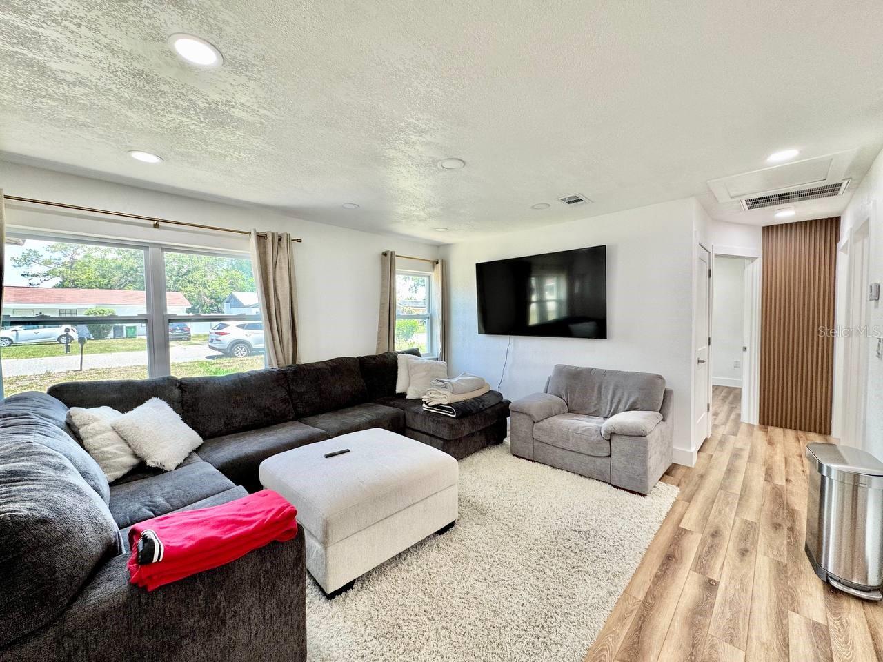 3814 W TYSON AVE, TAMPA, FL, 33611