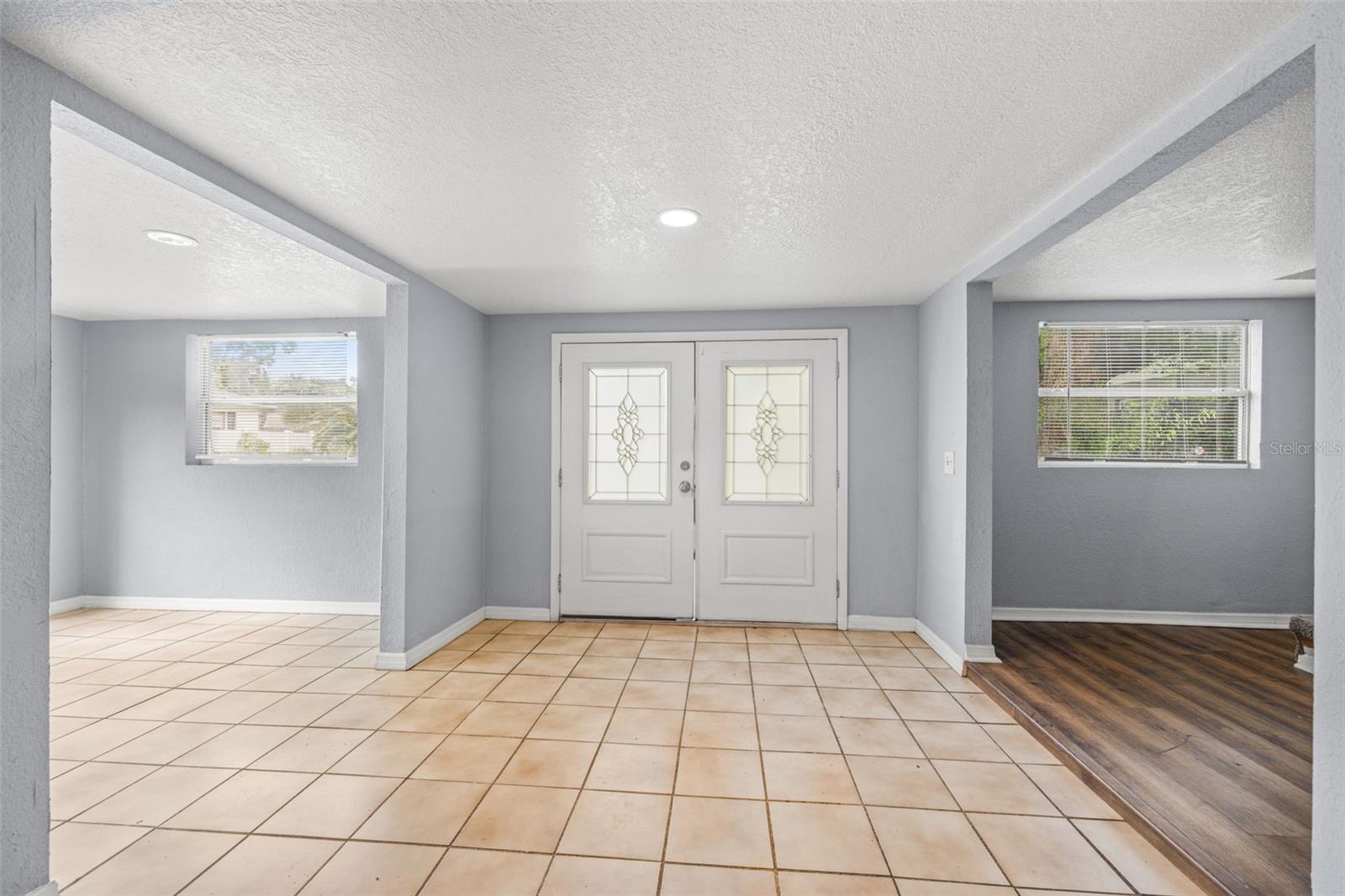 305 E HANNA AVE, TAMPA, FL, 33604