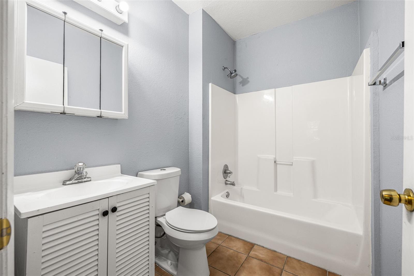 305 E HANNA AVE, TAMPA, FL, 33604