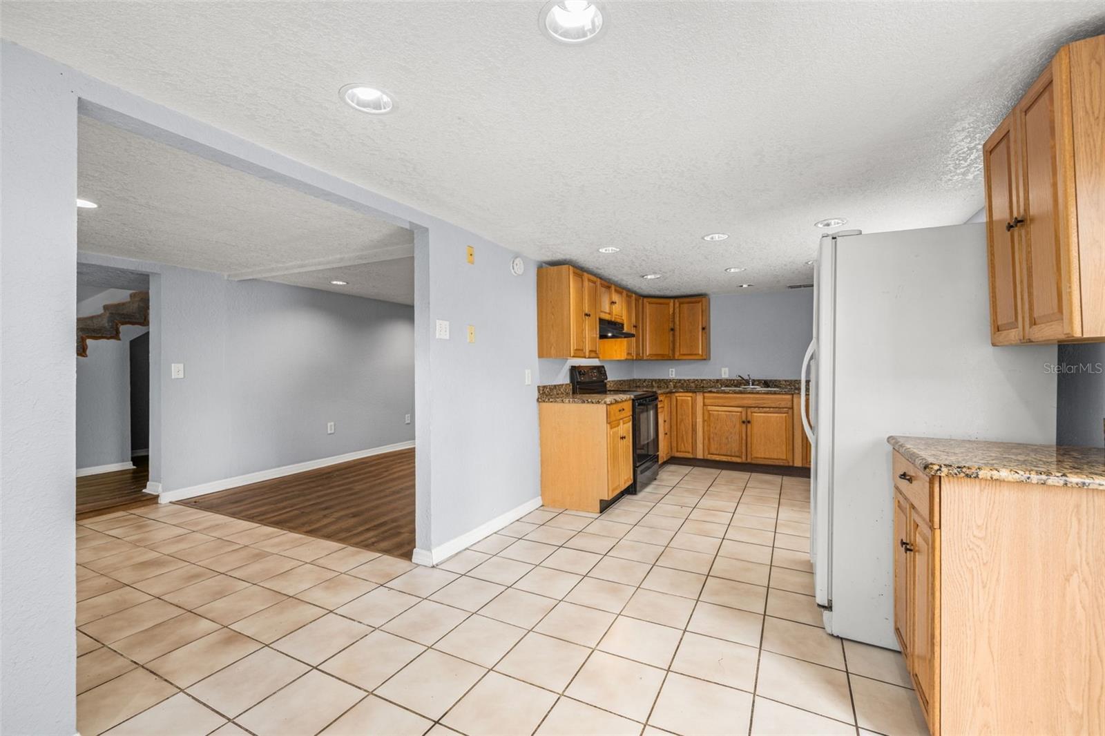 305 E HANNA AVE, TAMPA, FL, 33604