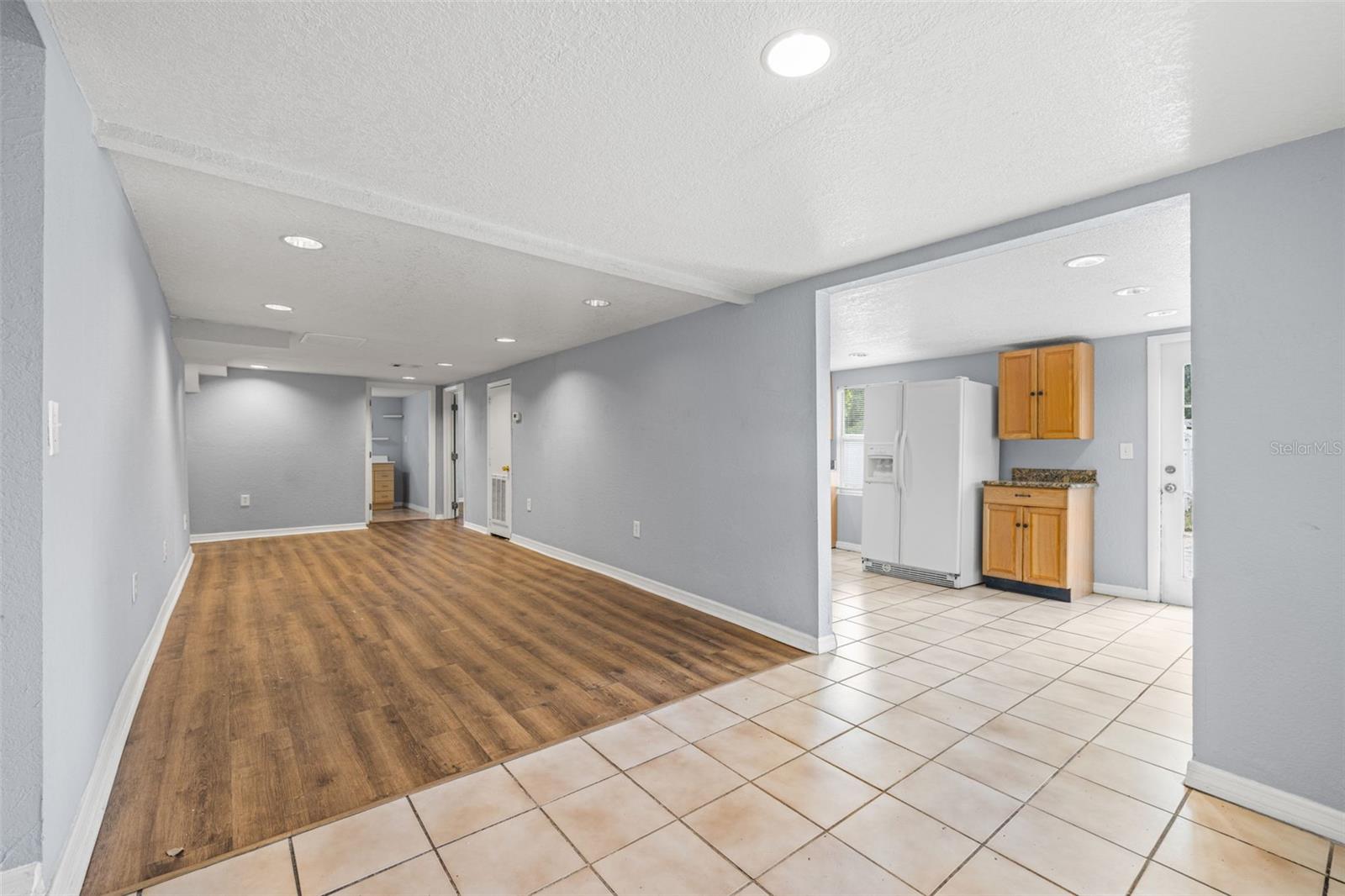 305 E HANNA AVE, TAMPA, FL, 33604