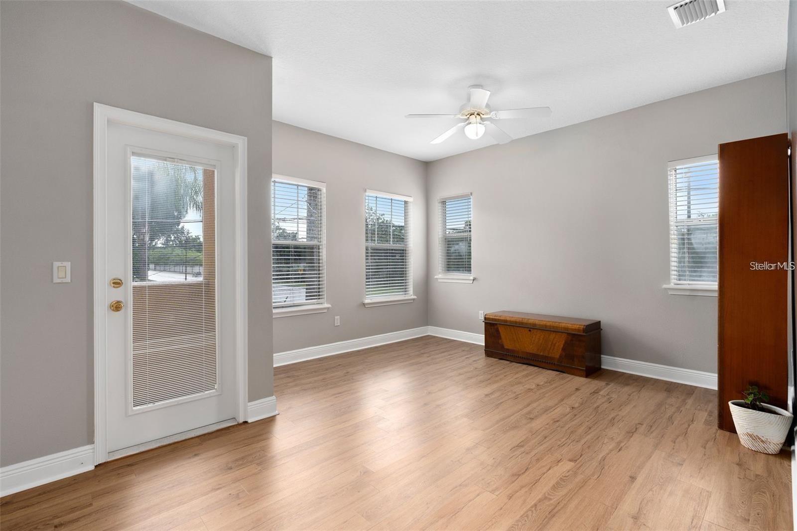 828 ELLWOOD AVE #J, ORLANDO, FL, 32804