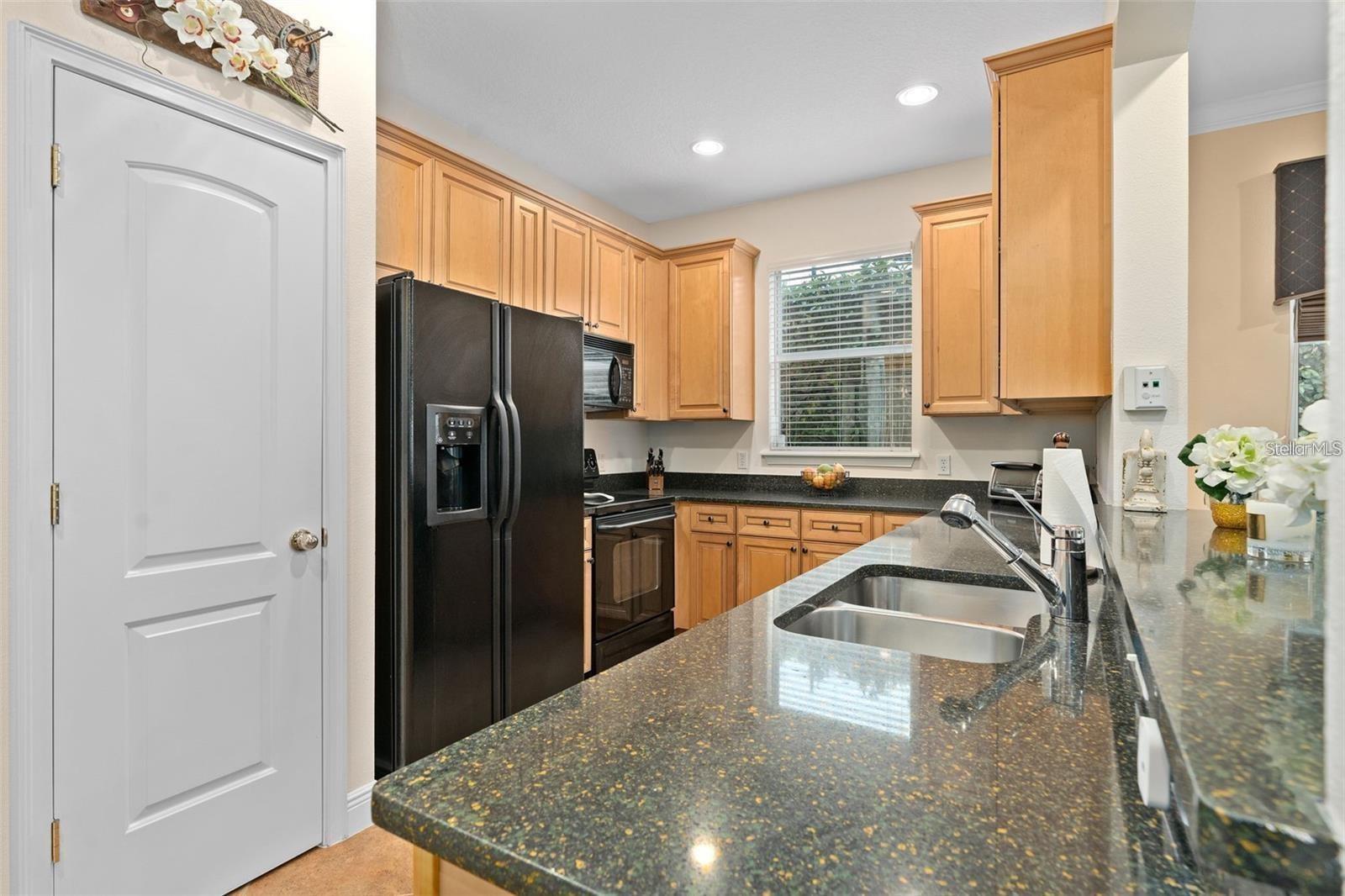 828 ELLWOOD AVE #J, ORLANDO, FL, 32804