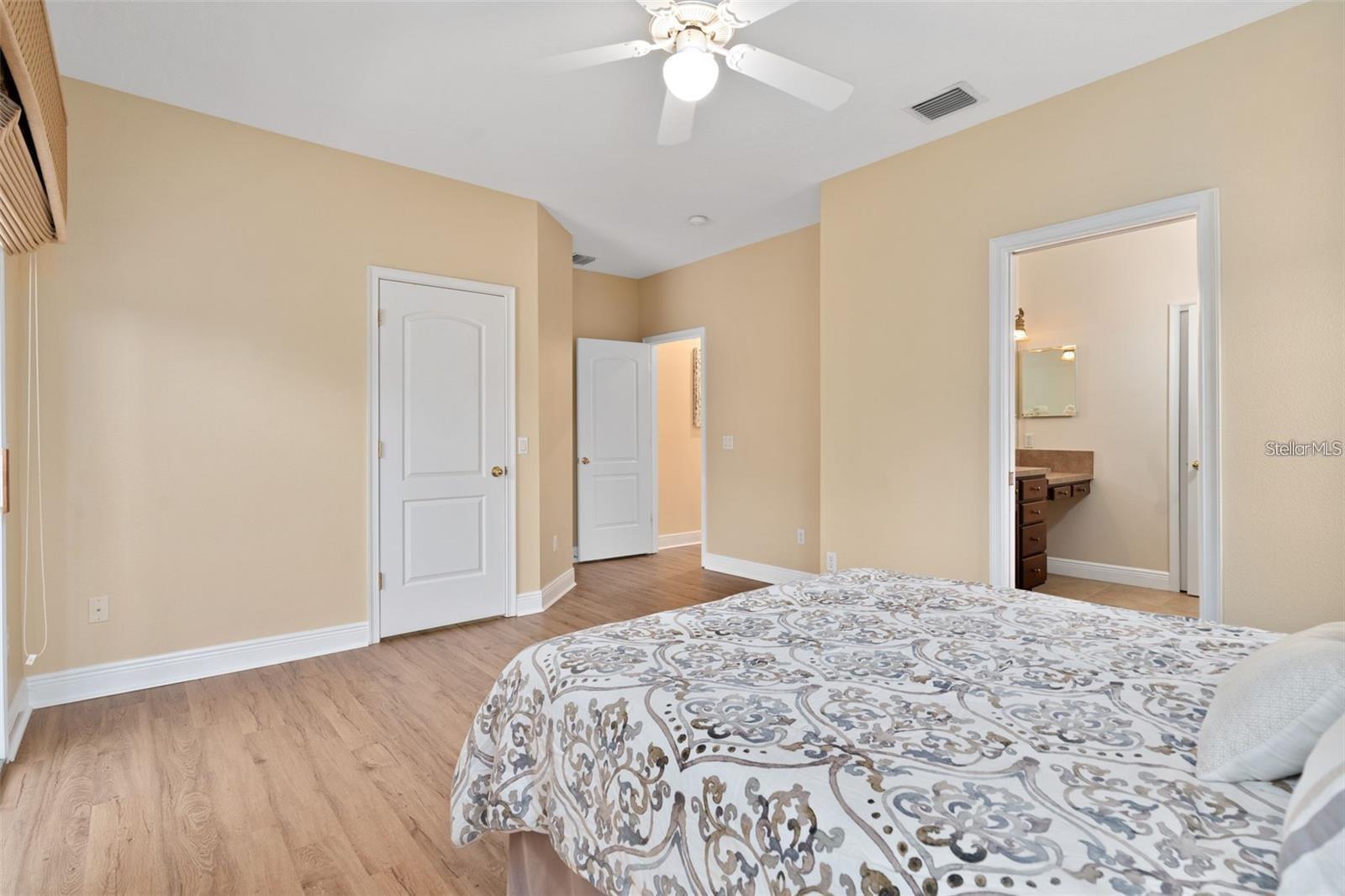 828 ELLWOOD AVE #J, ORLANDO, FL, 32804