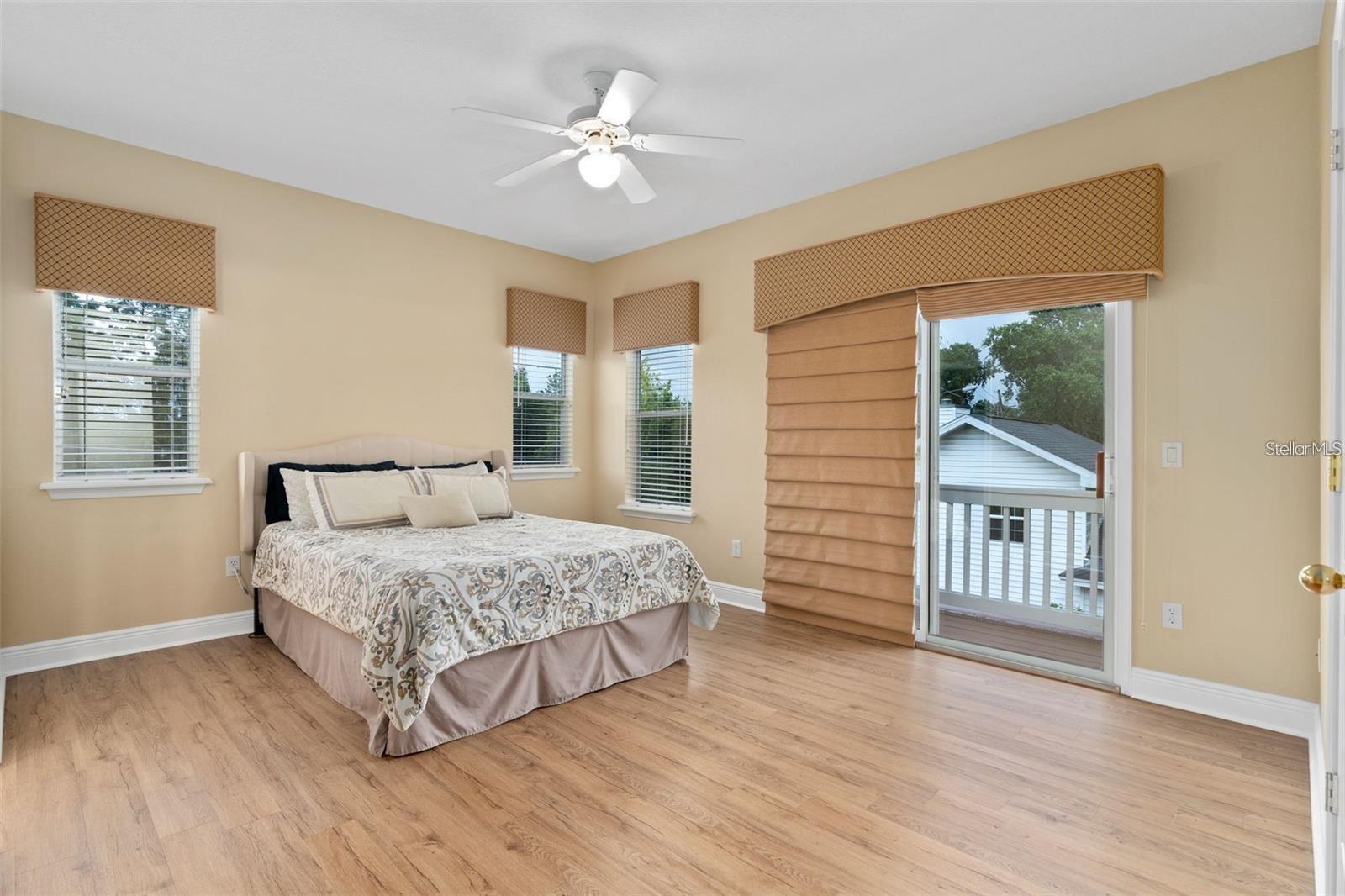 828 ELLWOOD AVE #J, ORLANDO, FL, 32804
