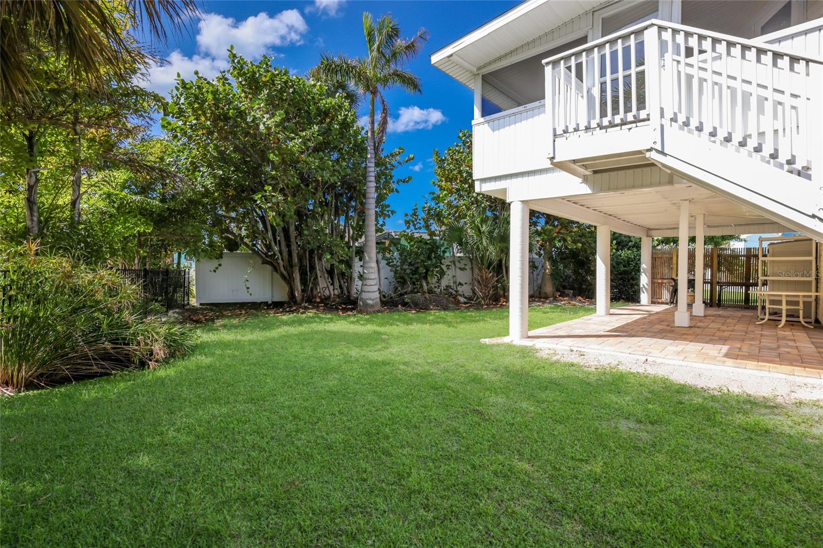 221 85TH ST, HOLMES BEACH, FL, 34217