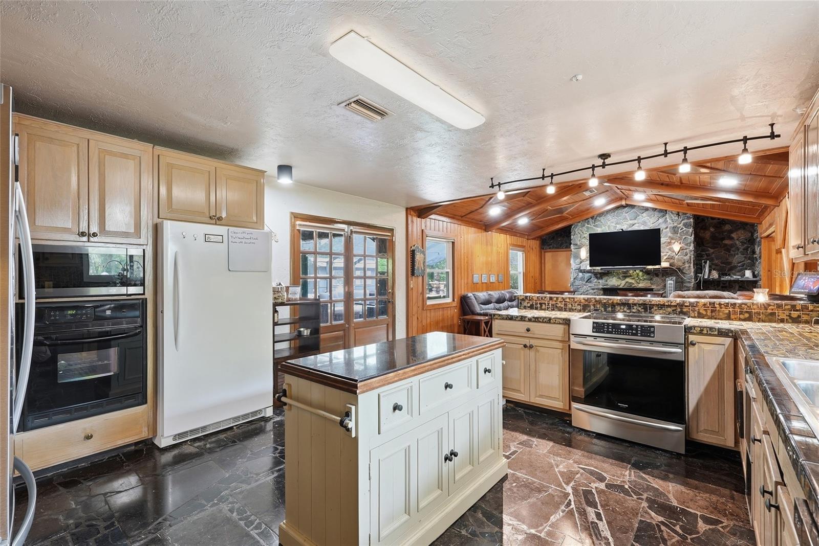 7851 SW COUNTY ROAD 796, LAKE BUTLER, FL, 32054
