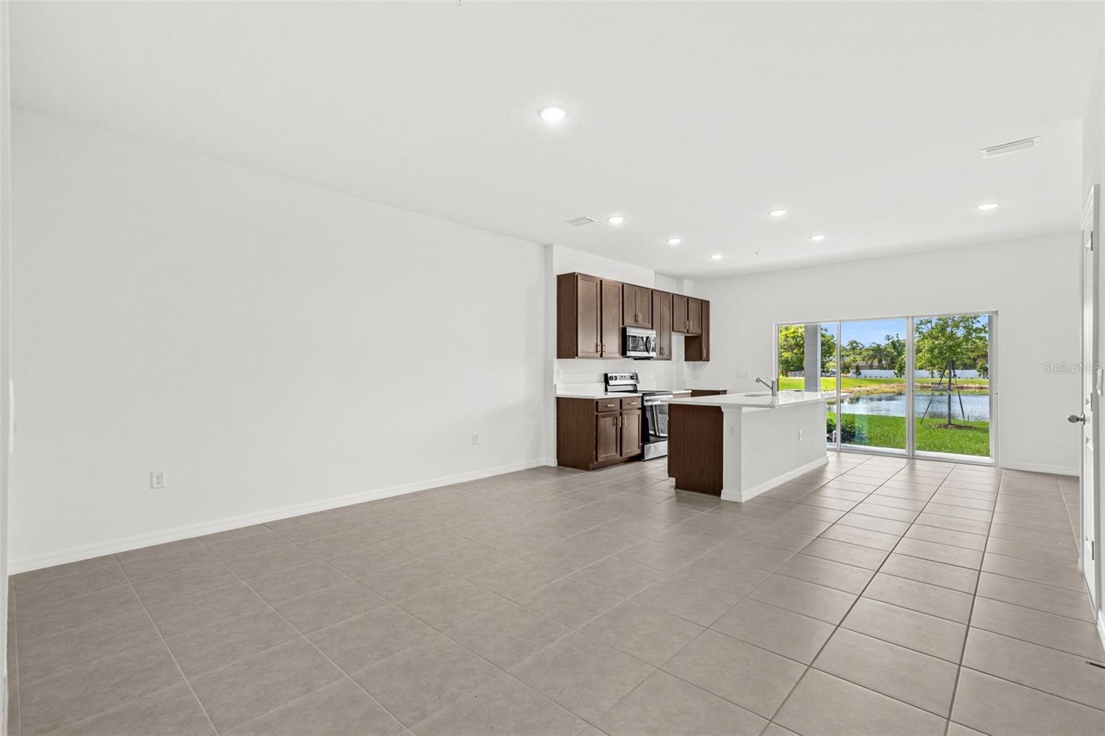 4698 WINDING RIVER RD, ORLANDO, FL, 32822