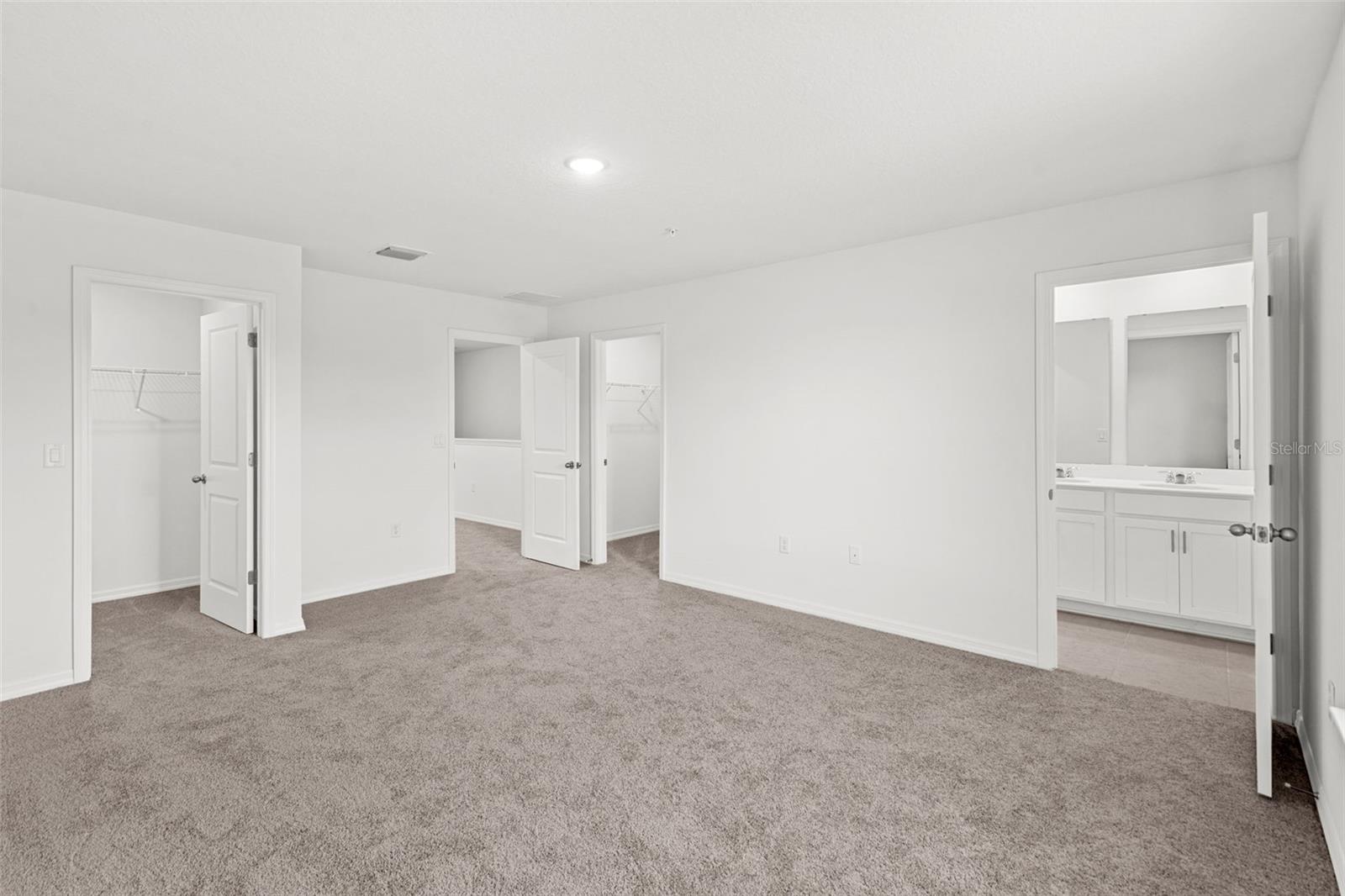 4698 WINDING RIVER RD, ORLANDO, FL, 32822
