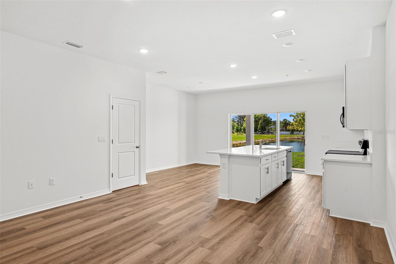 4698 WINDING RIVER RD, ORLANDO, FL, 32822