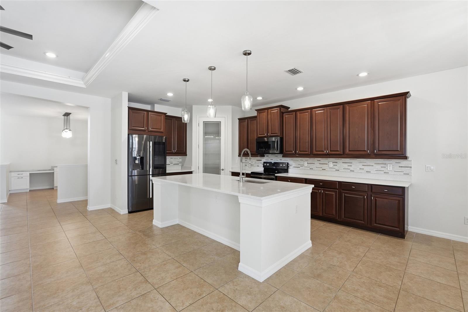 2617 STONYHILL CT, CAPE CORAL, FL, 33991
