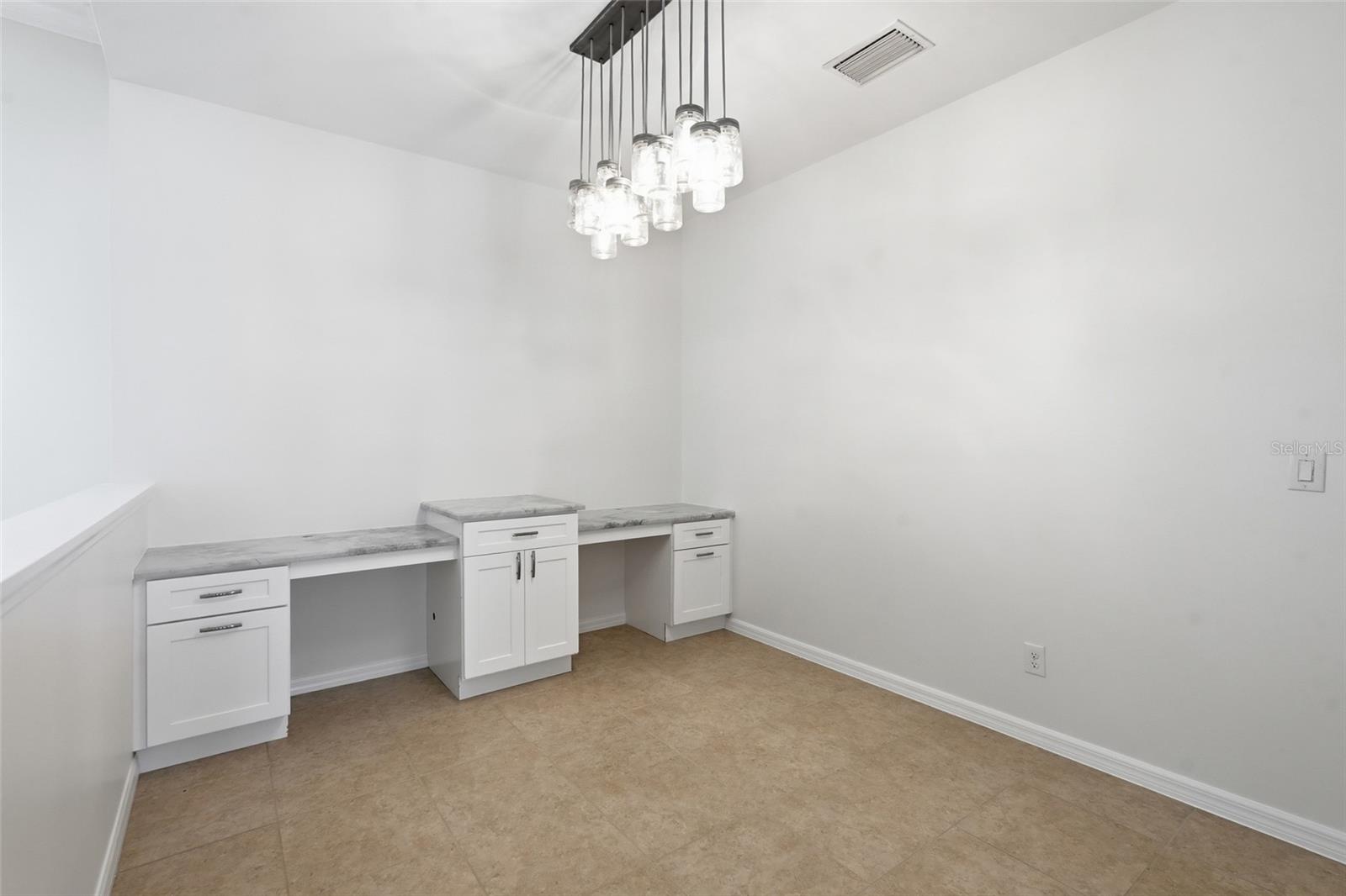2617 STONYHILL CT, CAPE CORAL, FL, 33991