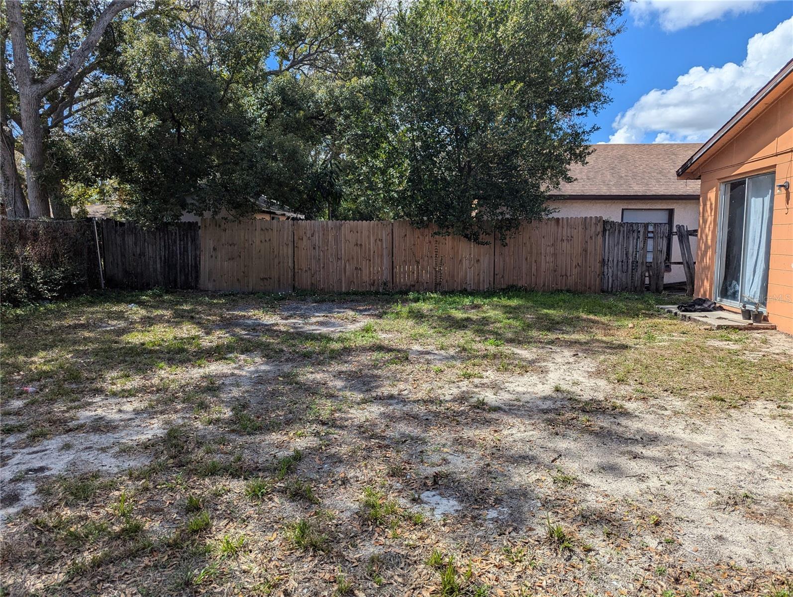 1215 E 108TH AVE, TAMPA, FL, 33612