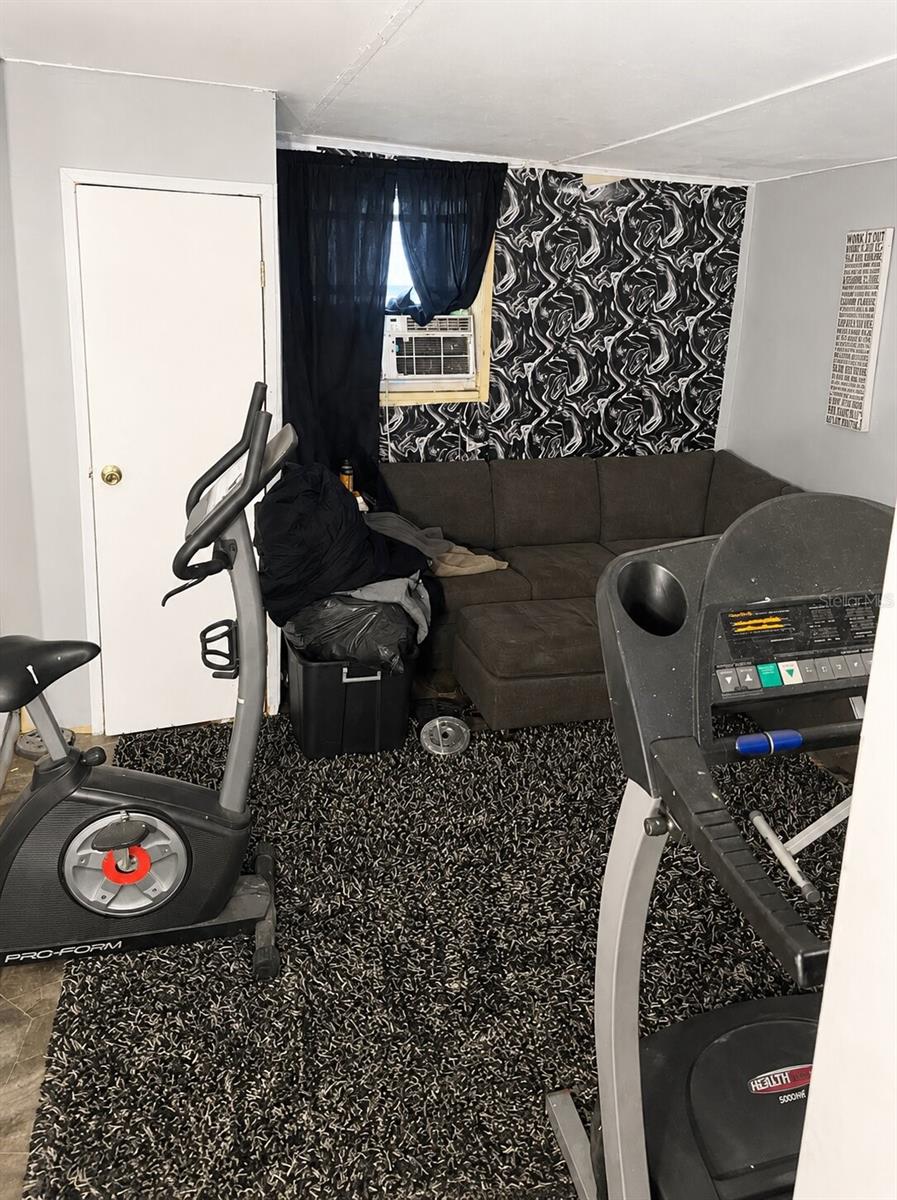 928 DAWN AVE, INTERLACHEN, FL, 32148