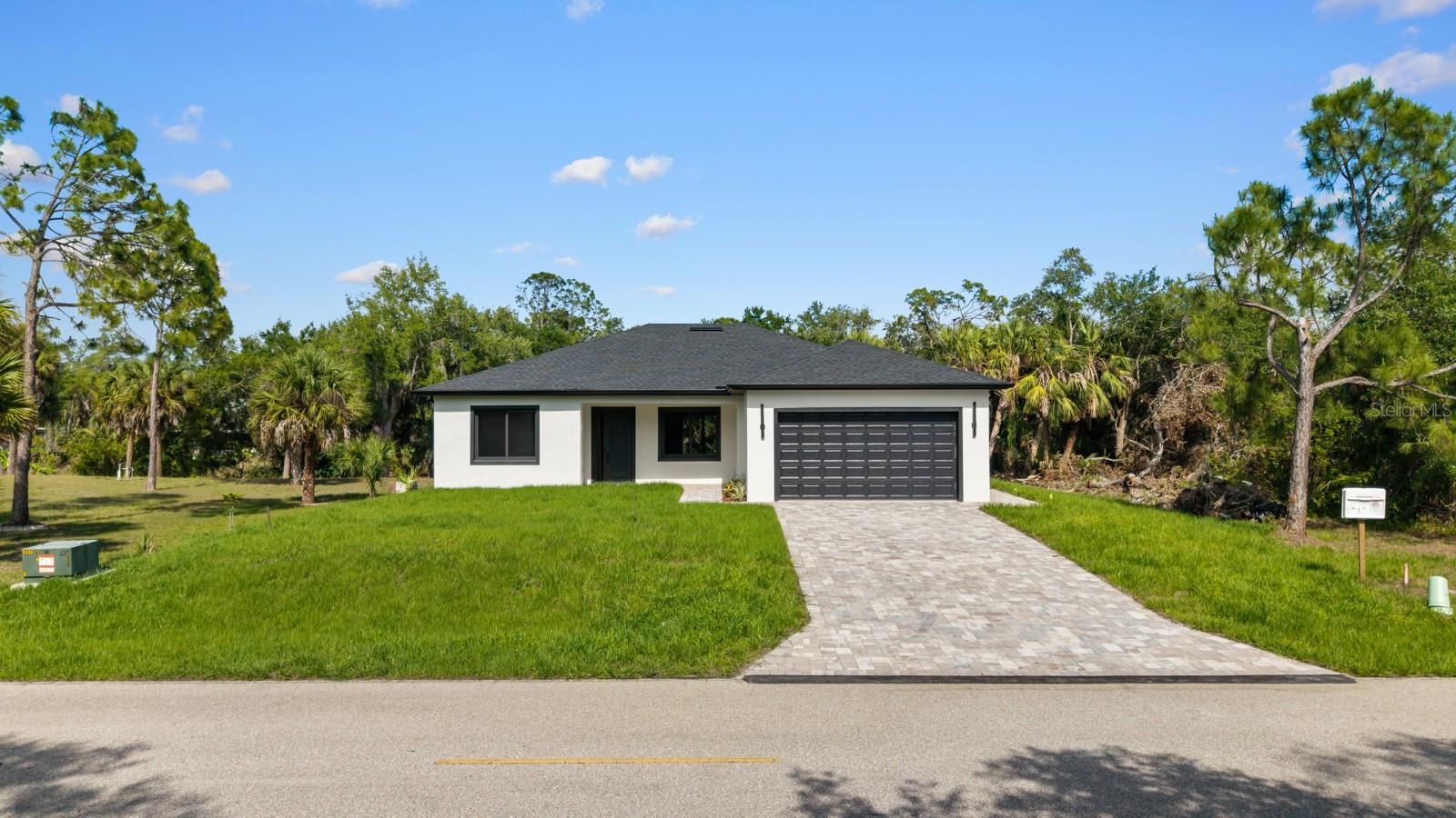 42 VENANGO ST, PORT CHARLOTTE, FL, 33954