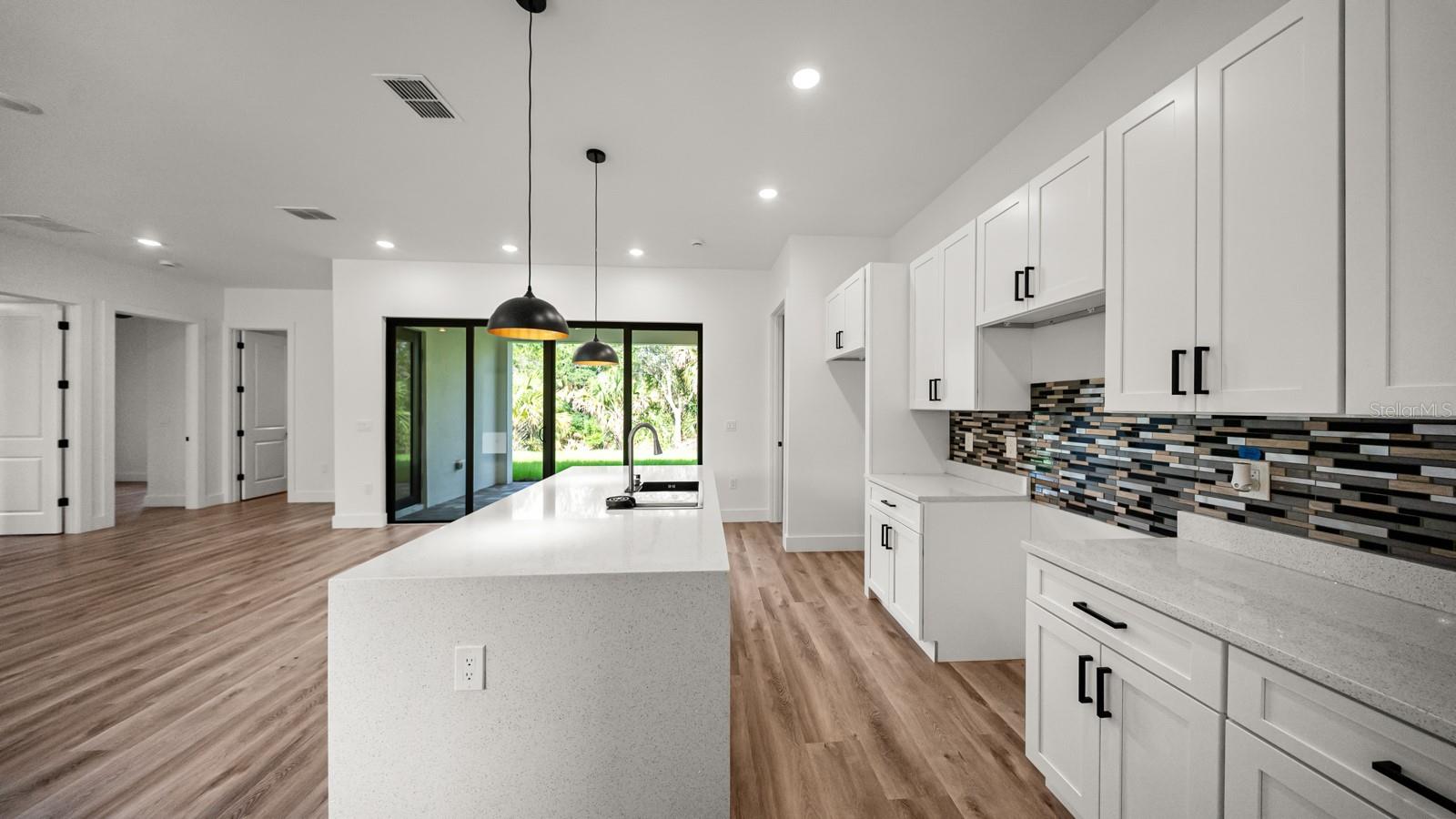 42 VENANGO ST, PORT CHARLOTTE, FL, 33954