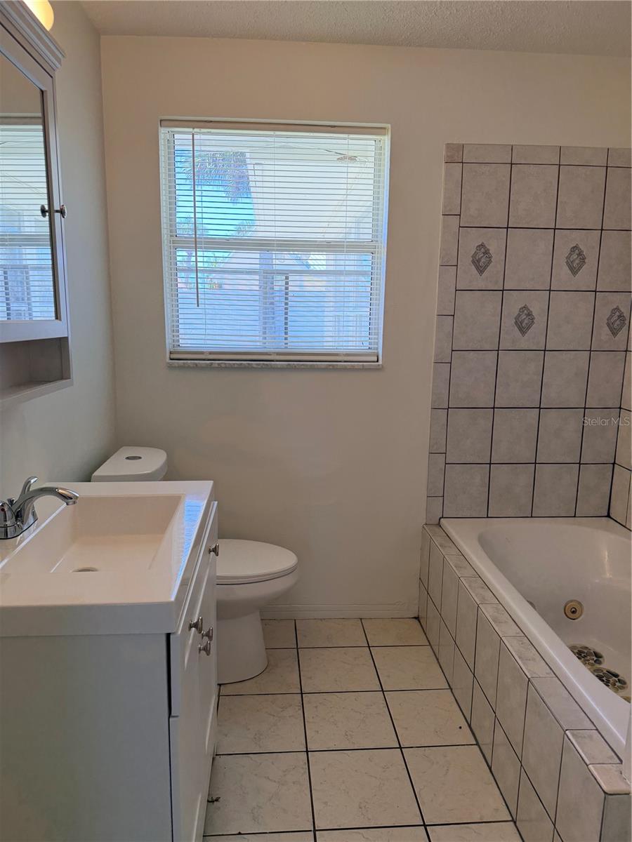 192 PONCE DE LEON DR, ORMOND BEACH, FL, 32176