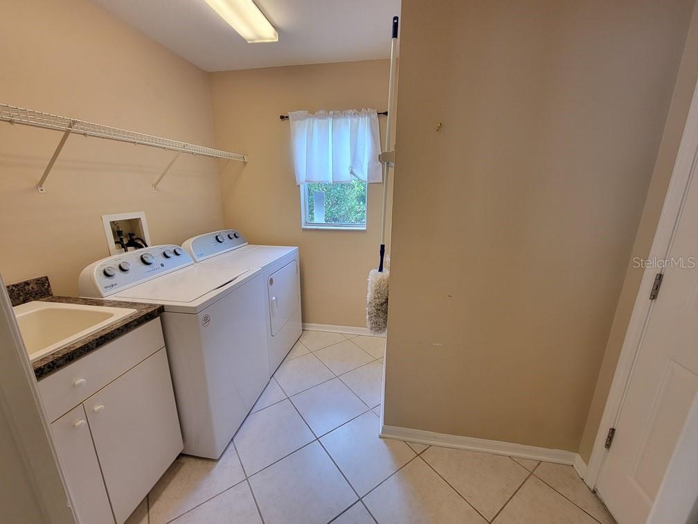 7916 ROUNDELAY DR, NEW PORT RICHEY, FL, 34654