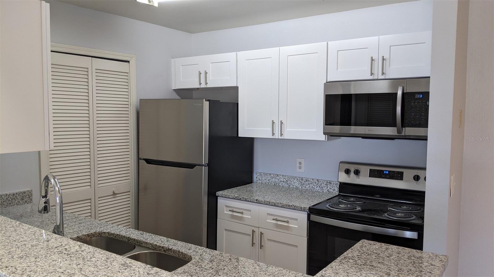 6190 WESTGATE DR #303, ORLANDO, FL, 32835