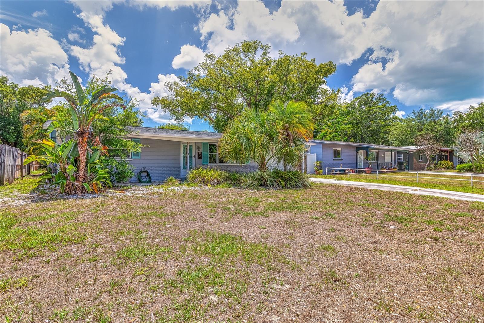 831 LAKESIDE DR, LARGO, FL, 33778