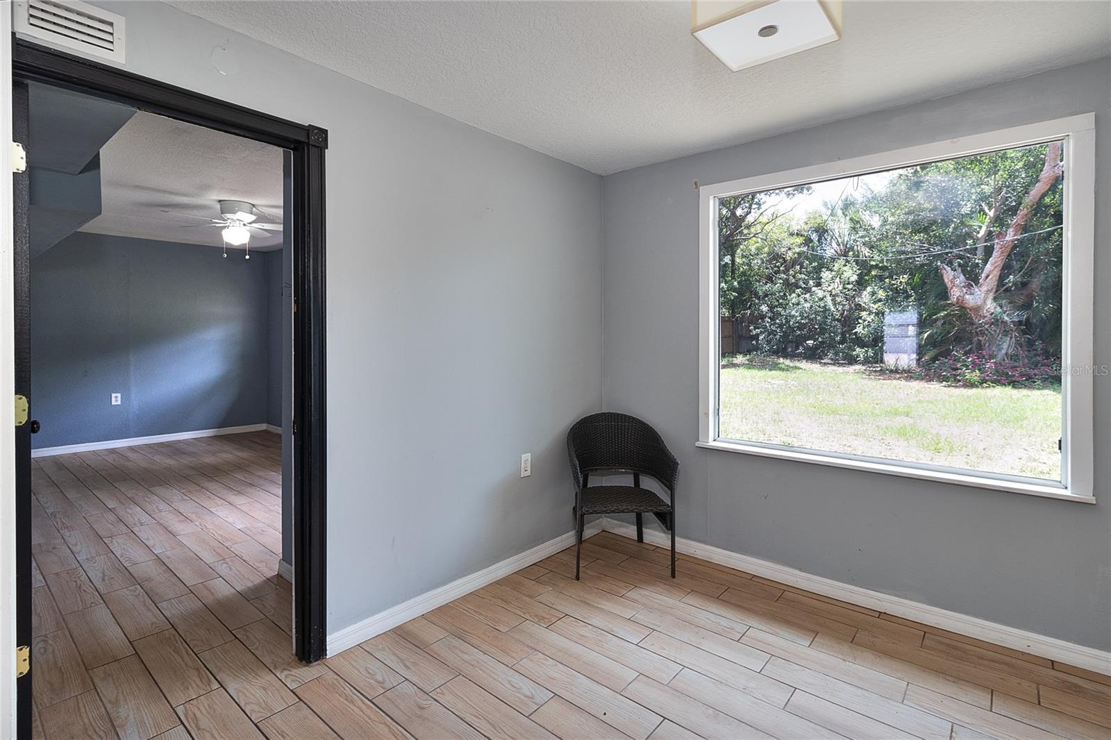 831 LAKESIDE DR, LARGO, FL, 33778