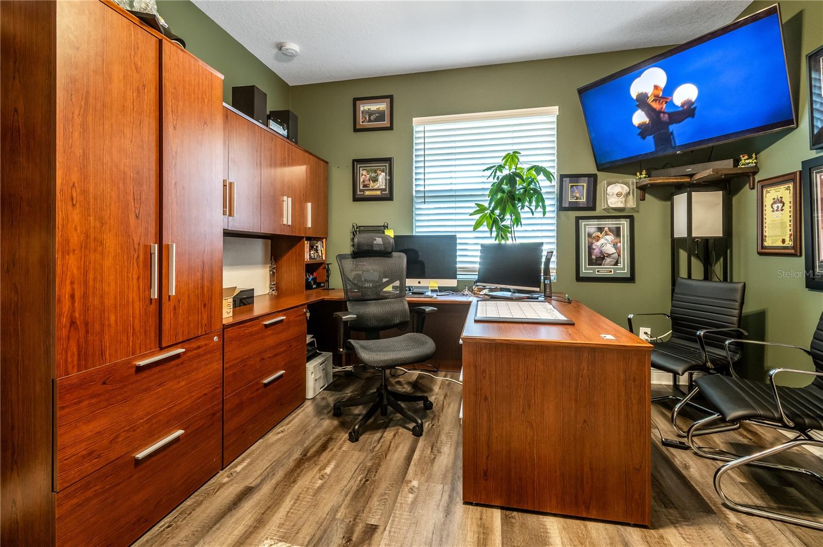 7507 N DARTMOUTH AVE, TAMPA, FL, 33604