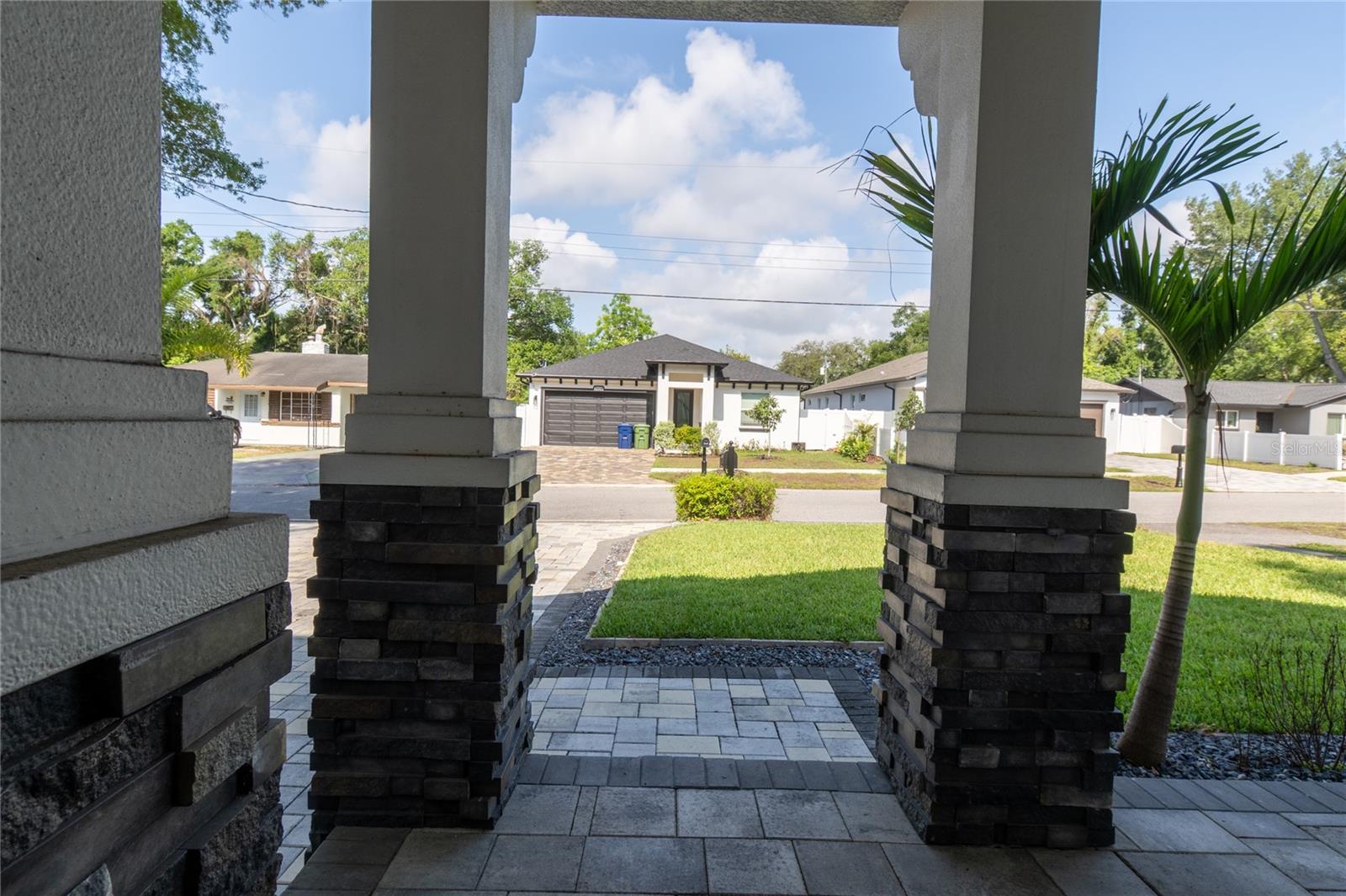 7507 N DARTMOUTH AVE, TAMPA, FL, 33604