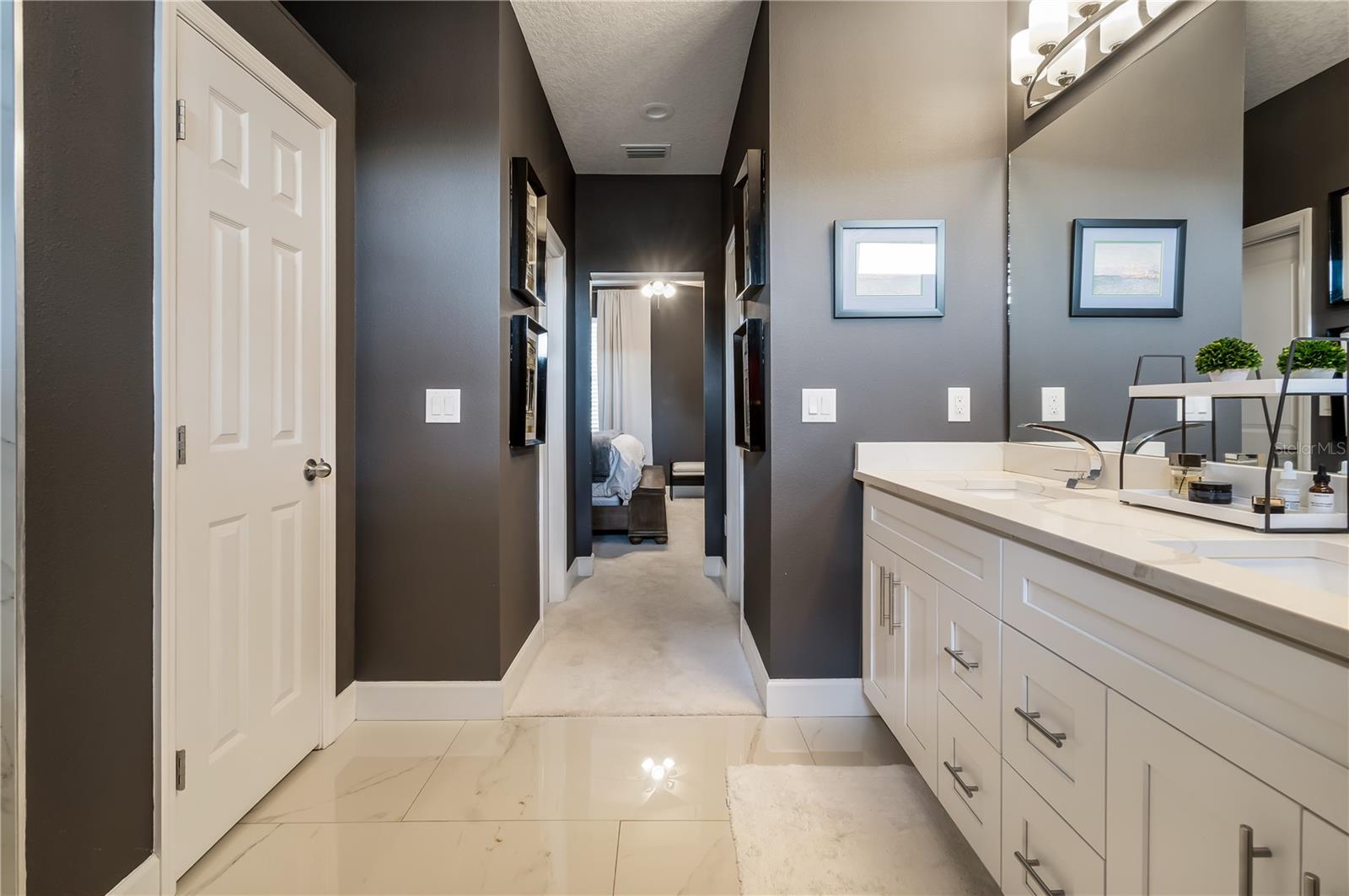 7507 N DARTMOUTH AVE, TAMPA, FL, 33604