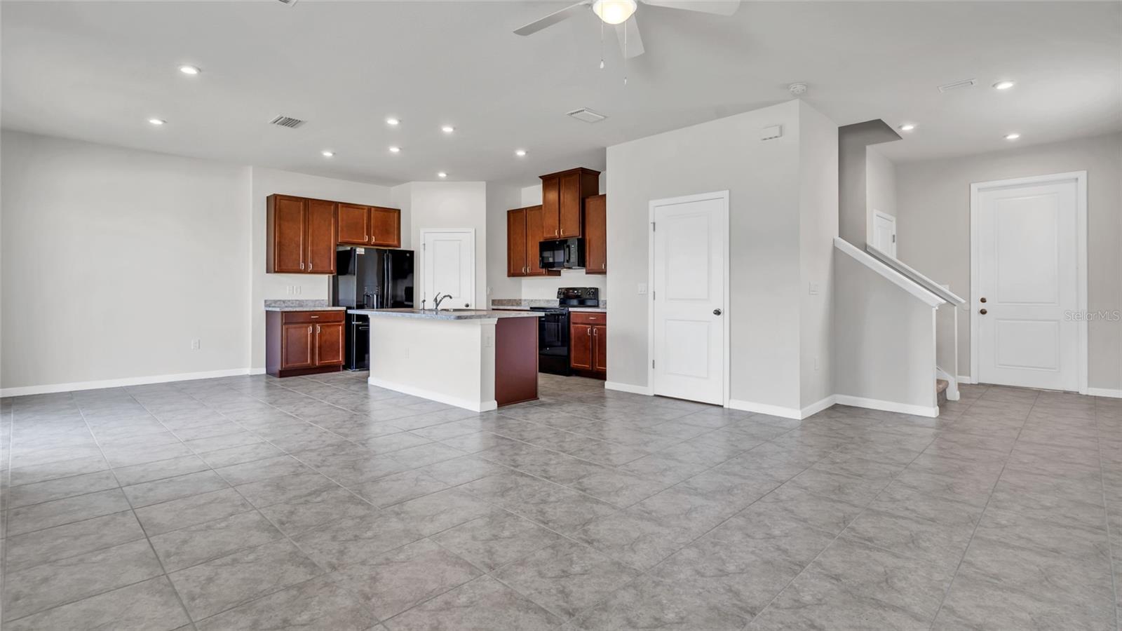 10735 HAWKS LANDING DR, LAND O LAKES, FL, 34638
