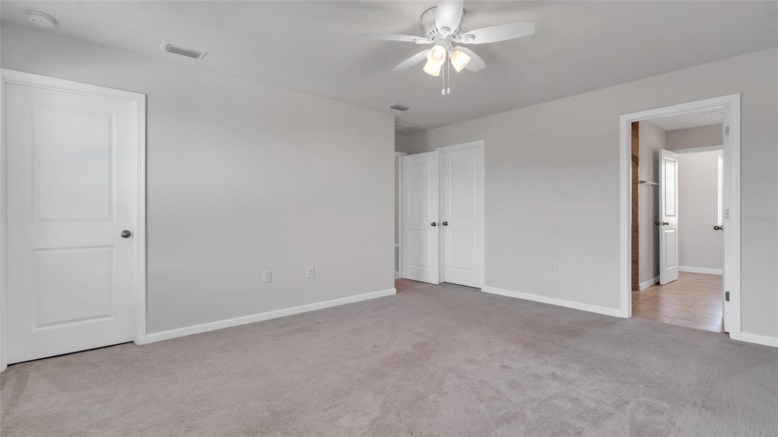 10735 HAWKS LANDING DR, LAND O LAKES, FL, 34638