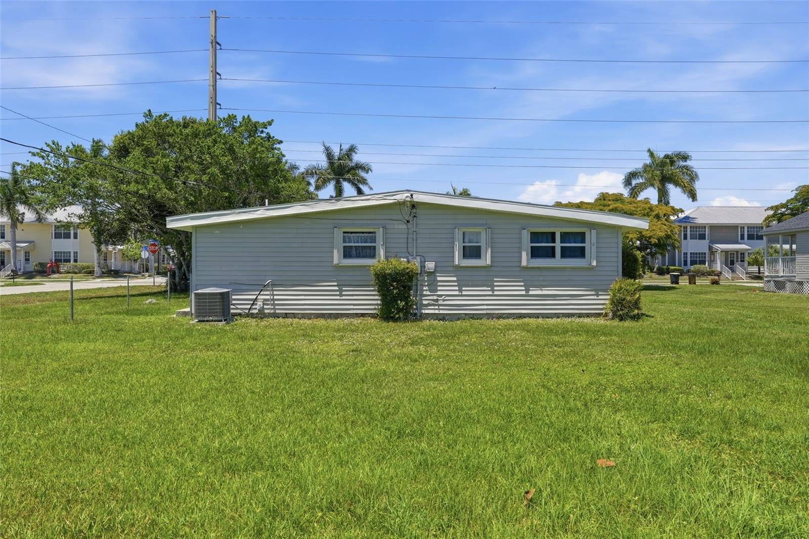 503 MYRTLE ST, PUNTA GORDA, FL, 33950
