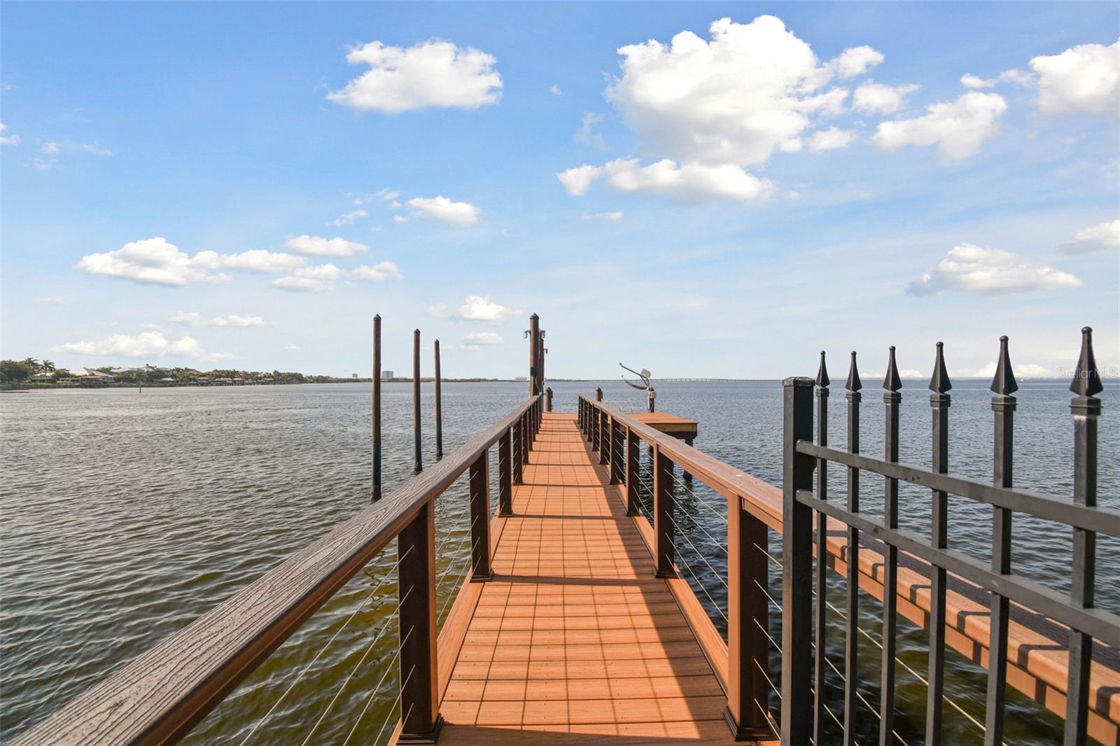 5120 W LONGFELLOW AVE, TAMPA, FL, 33629