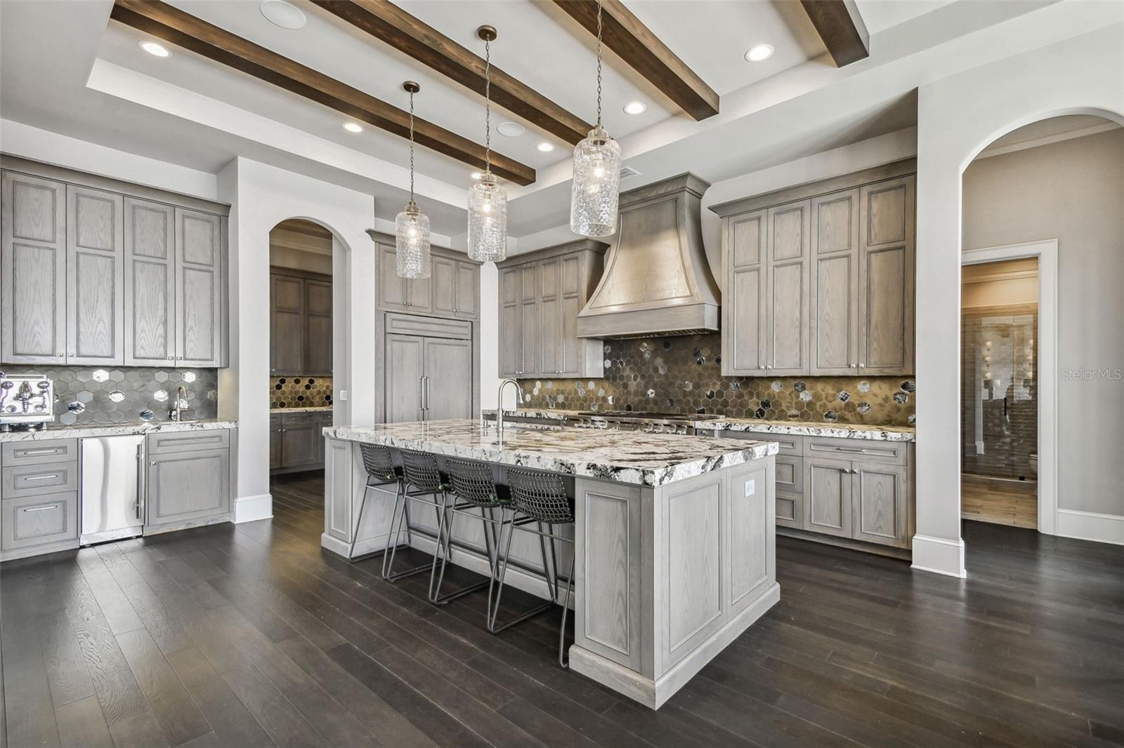 5120 W LONGFELLOW AVE, TAMPA, FL, 33629