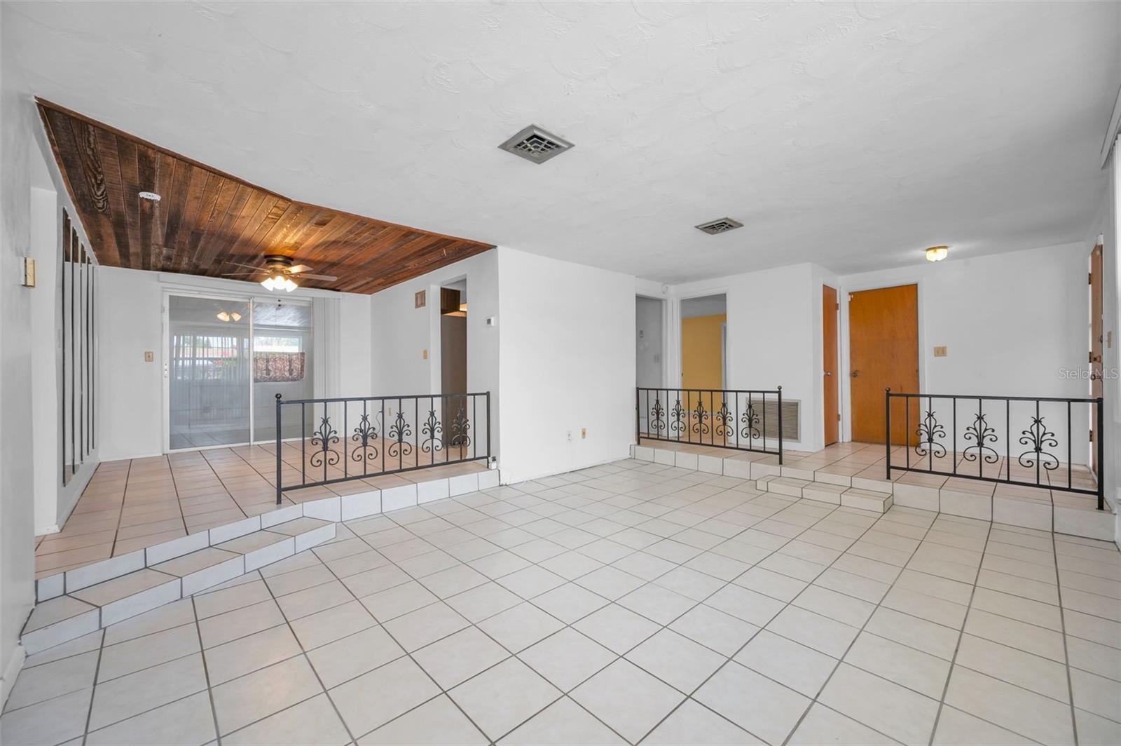 6136 11TH AVE, NEW PORT RICHEY, FL, 34653