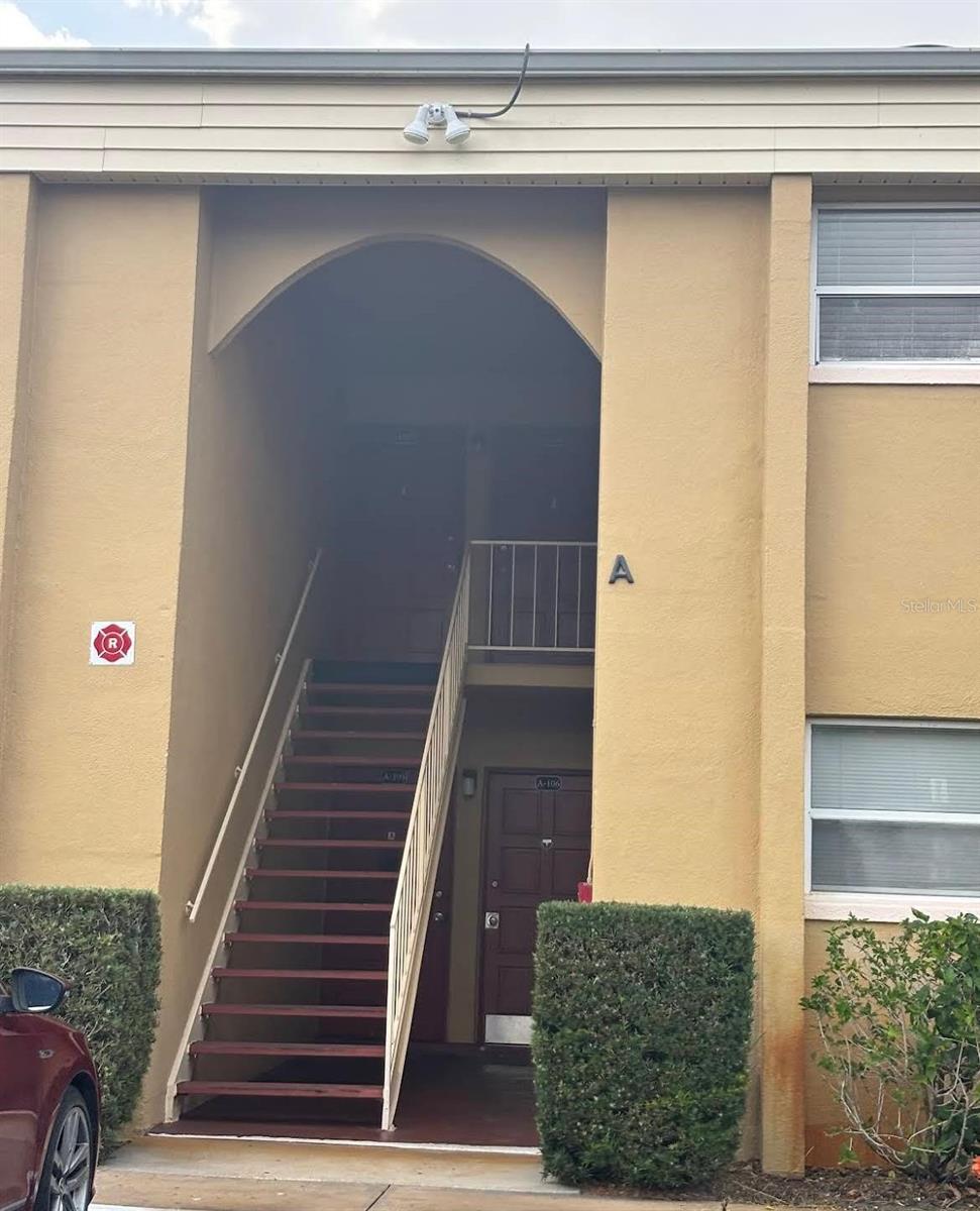 1000 LAKE OF THE WOODS BLVD #205H, FERN PARK, FL, 32730
