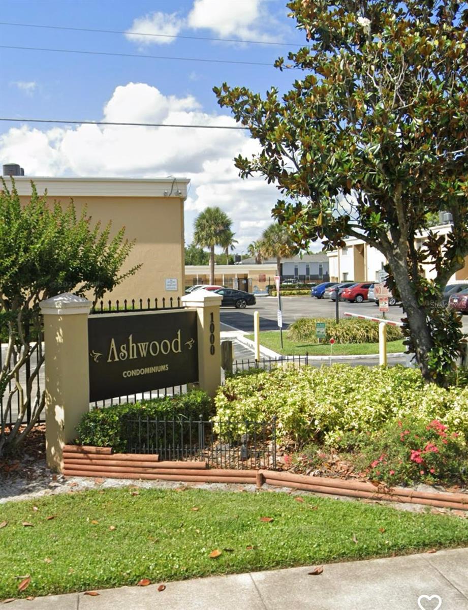 1000 LAKE OF THE WOODS BLVD #205H, FERN PARK, FL, 32730