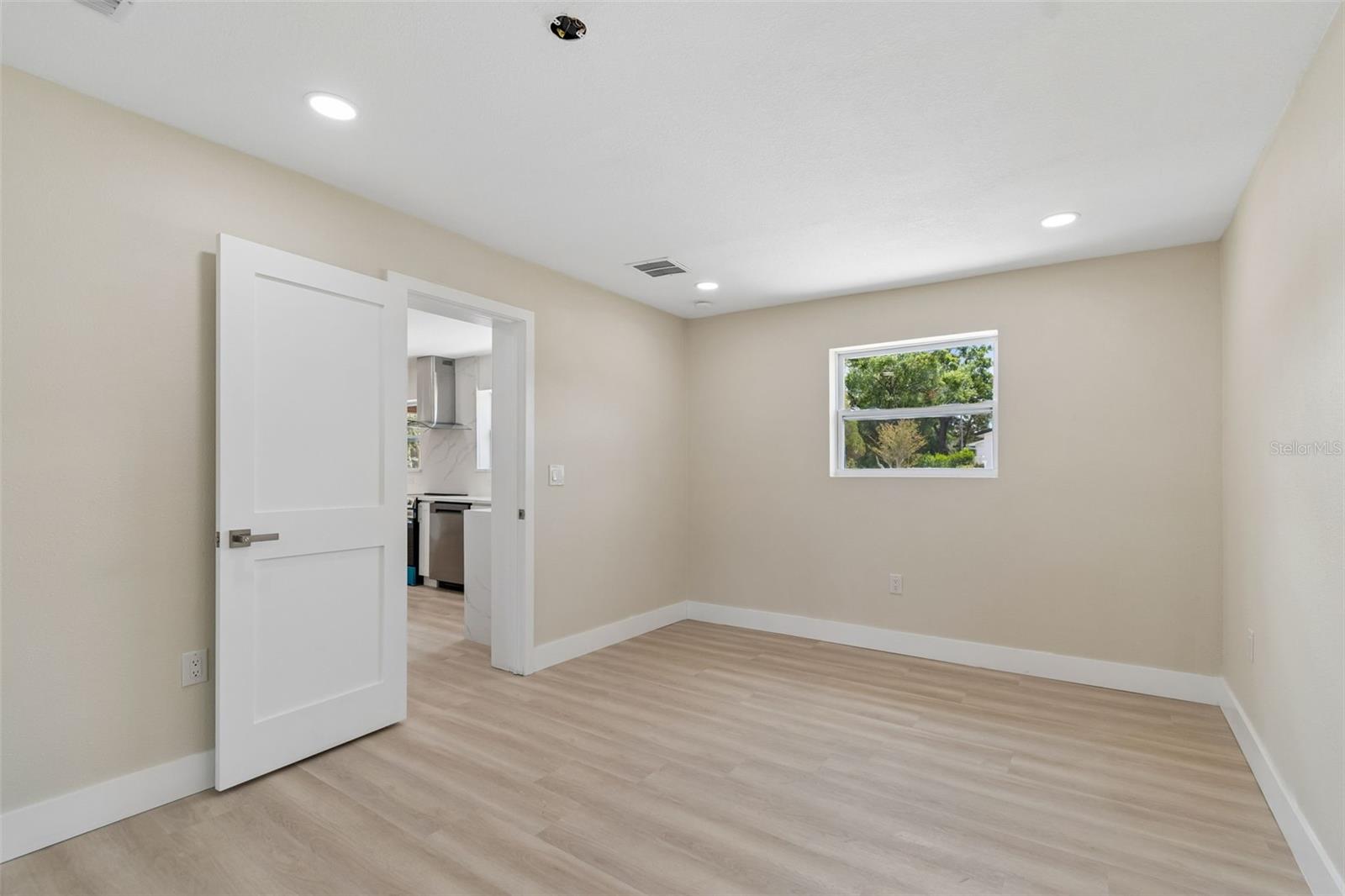 11006 N 61ST ST, TAMPA, FL, 33617