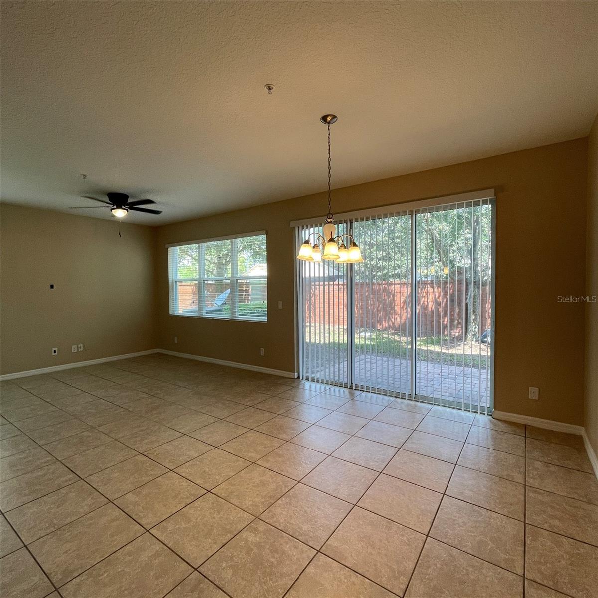 1045 PALMA VERDE PL, APOPKA, FL, 32712