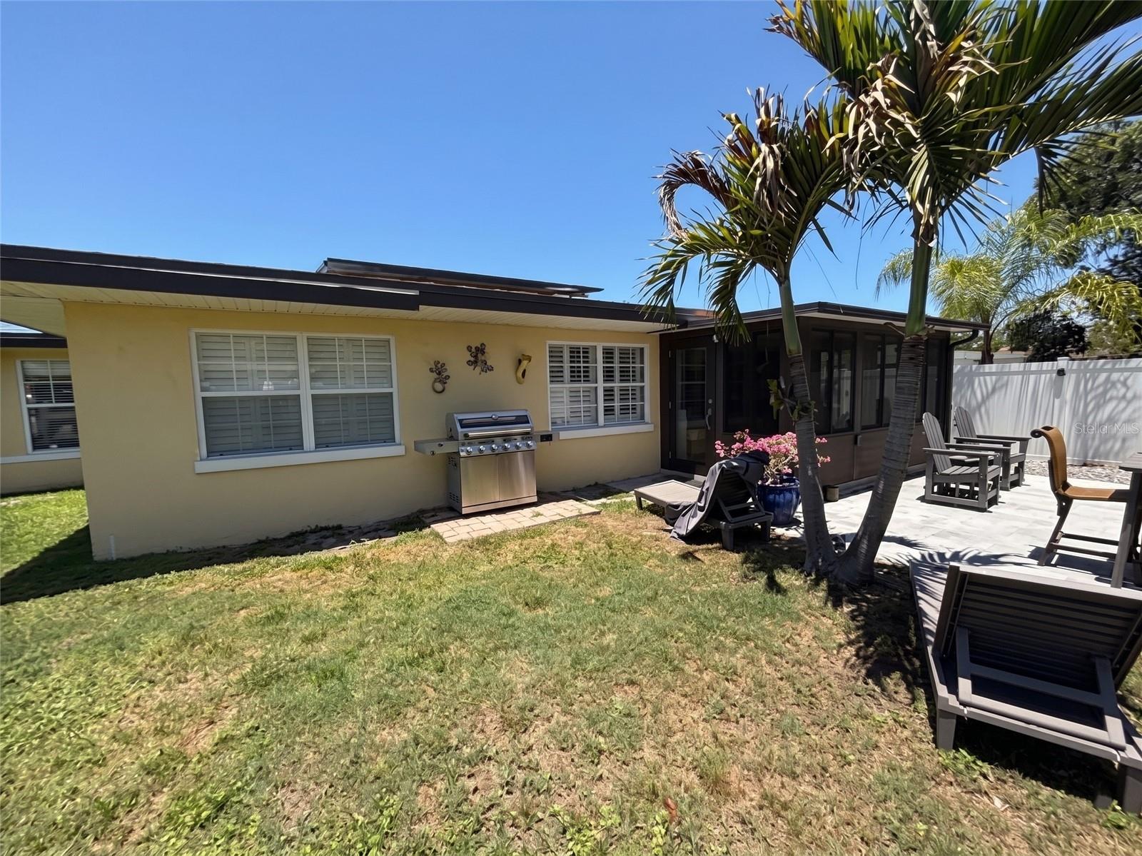 2475 TRADE WINDS DR, DUNEDIN, FL, 34698