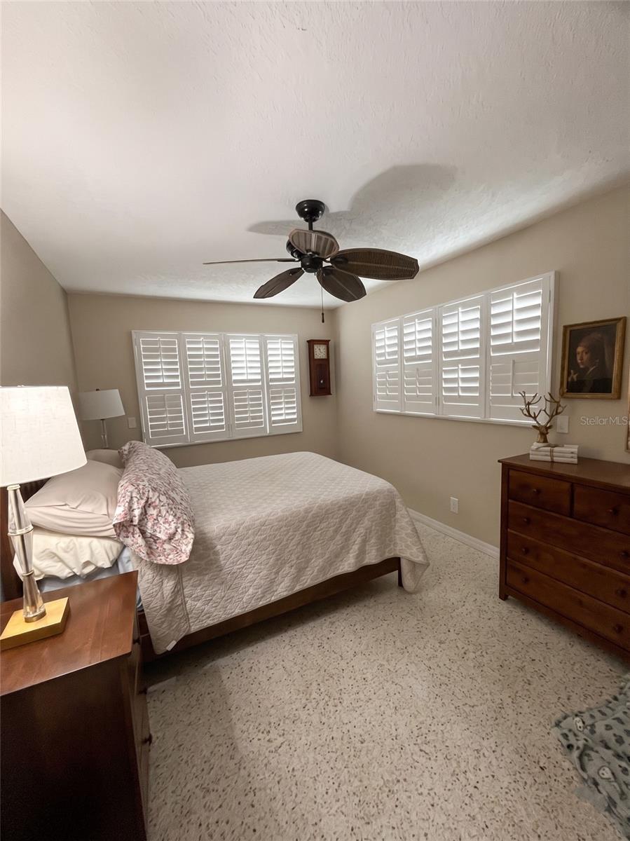 2475 TRADE WINDS DR, DUNEDIN, FL, 34698