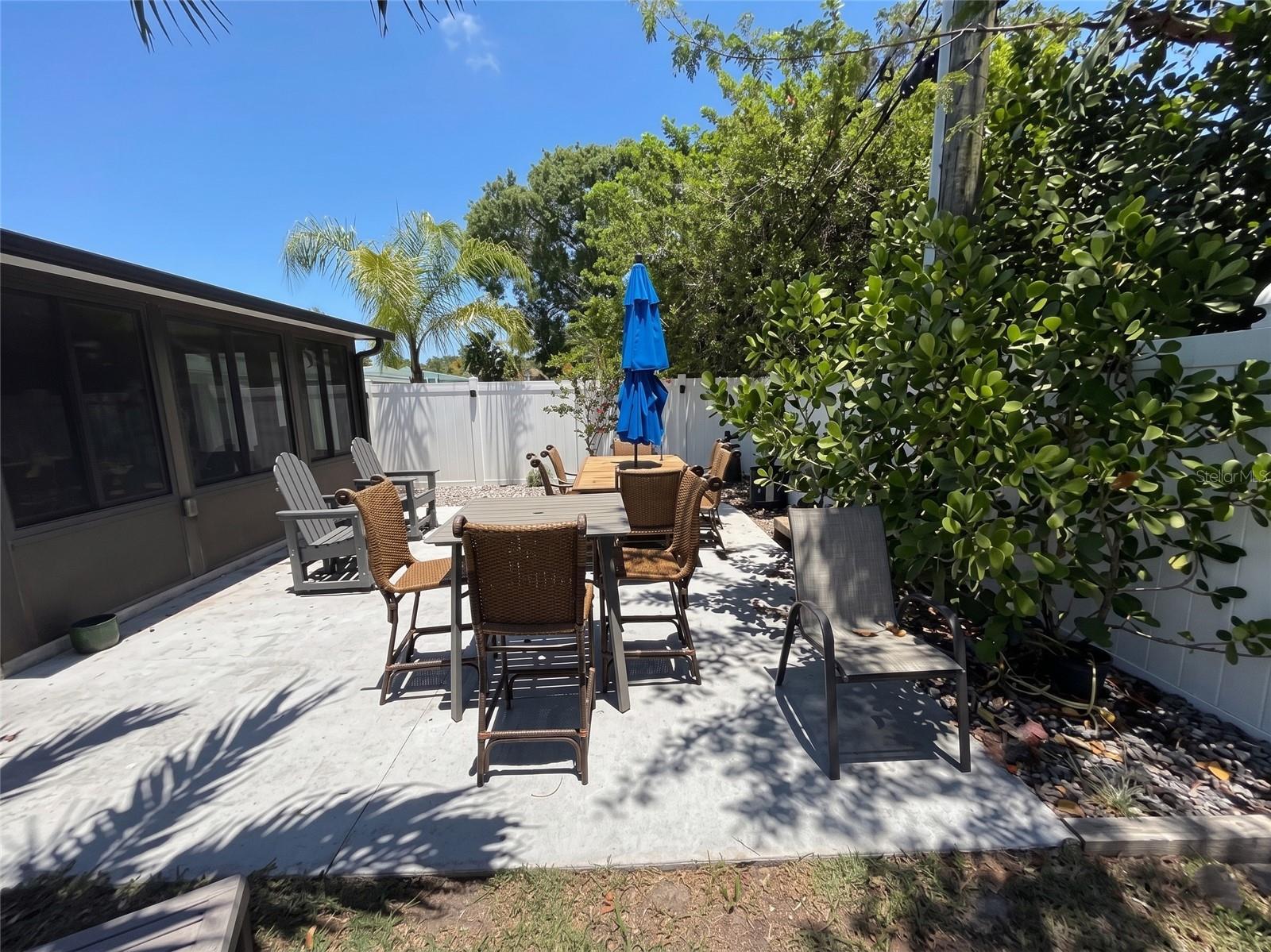2475 TRADE WINDS DR, DUNEDIN, FL, 34698