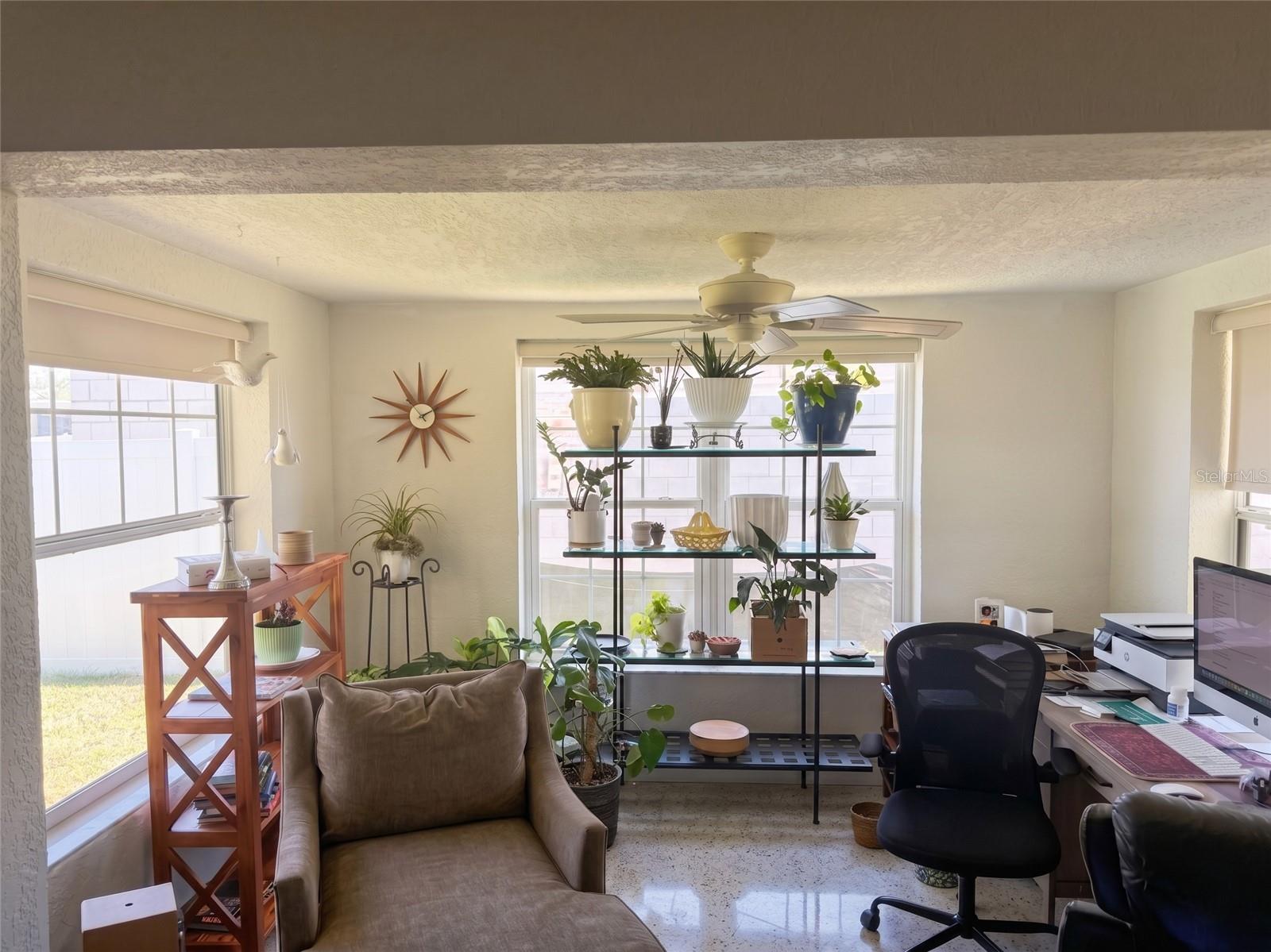 2475 TRADE WINDS DR, DUNEDIN, FL, 34698