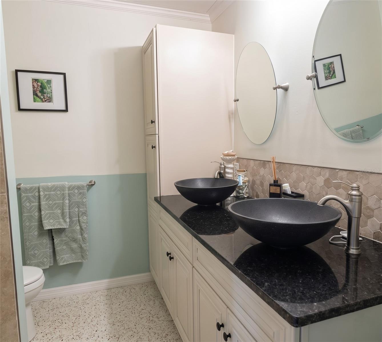 2475 TRADE WINDS DR, DUNEDIN, FL, 34698