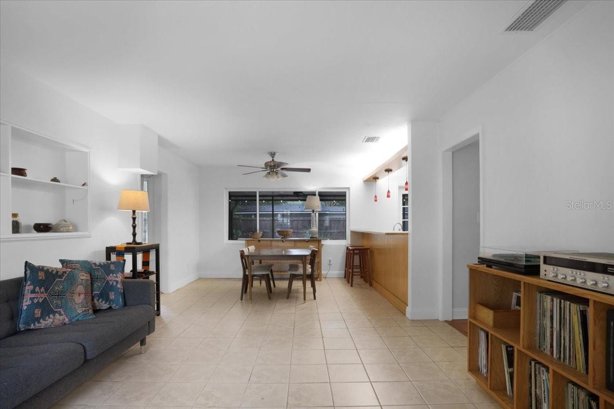 1032 NE 19TH PL, GAINESVILLE, FL, 32609