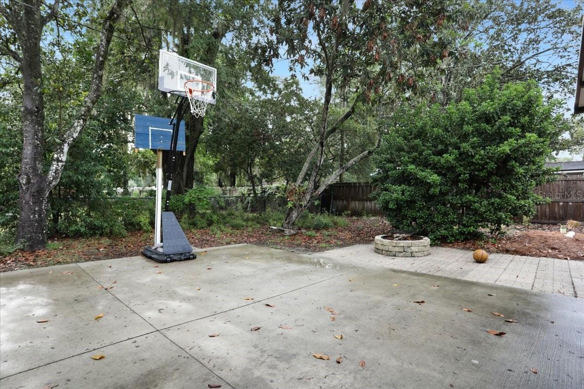 1032 NE 19TH PL, GAINESVILLE, FL, 32609