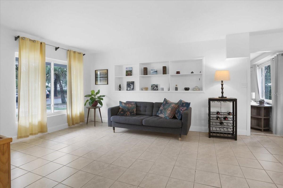 1032 NE 19TH PL, GAINESVILLE, FL, 32609